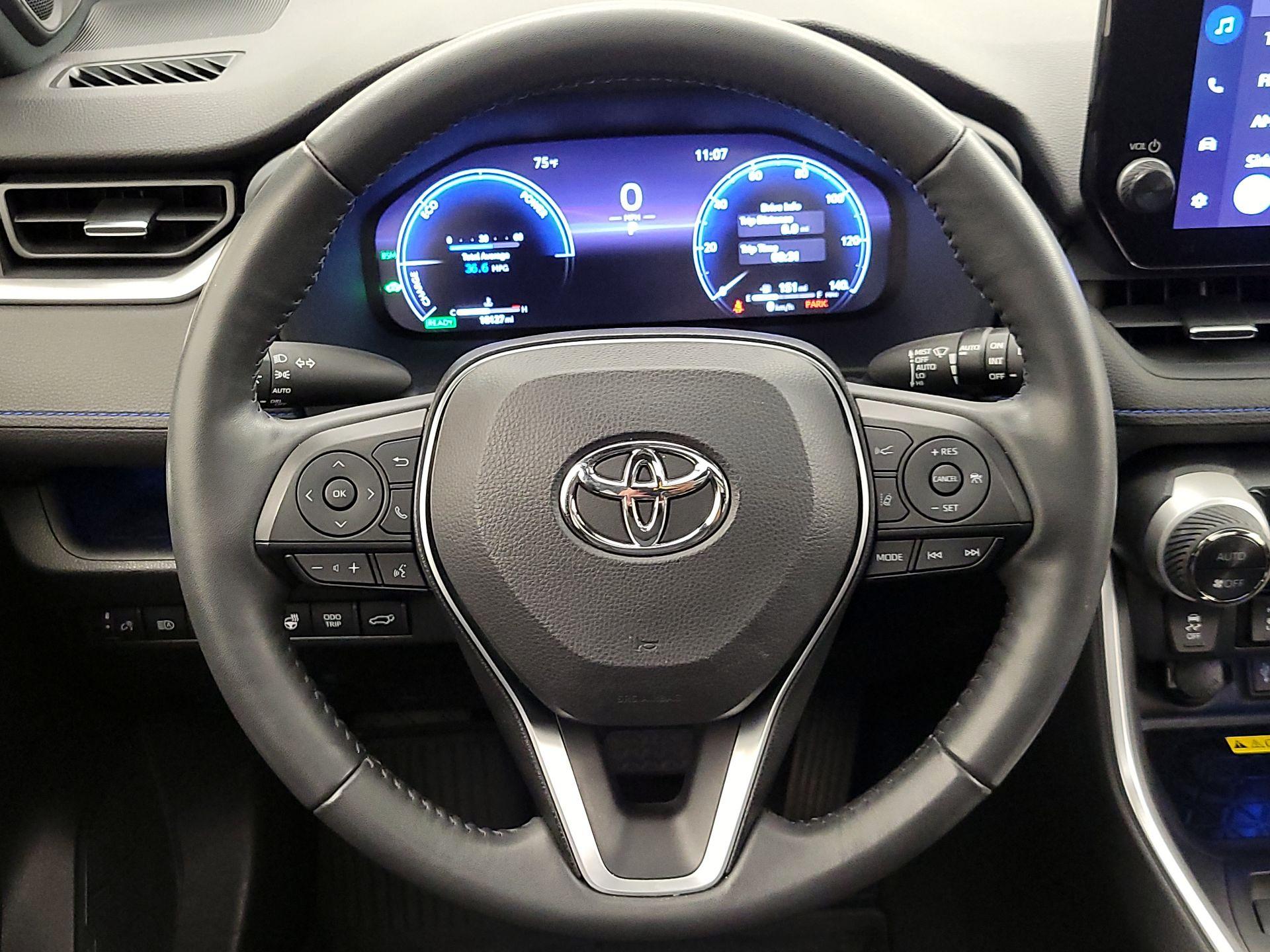 Thumbnail: 2024 Toyota RAV4 - 10