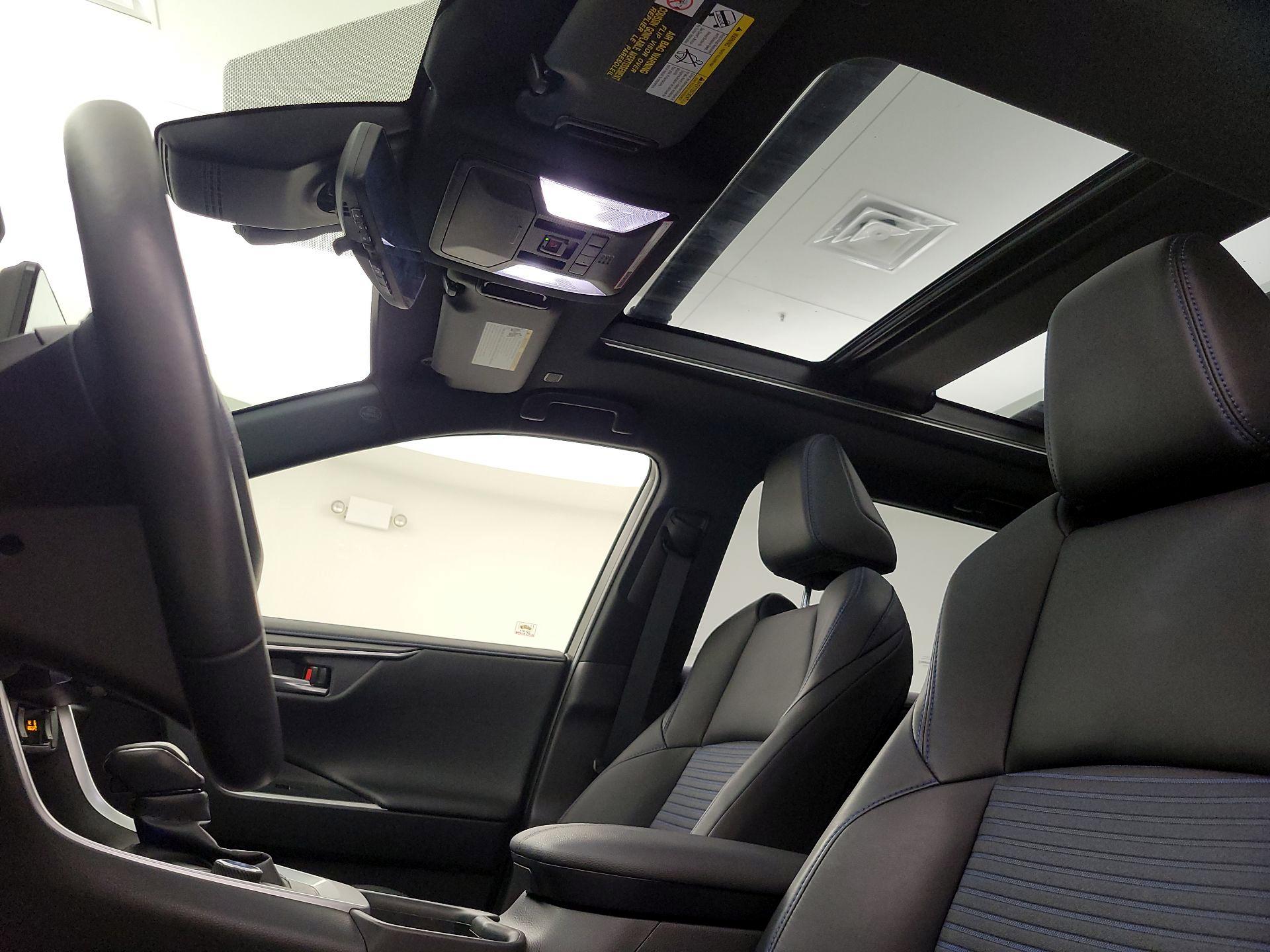 Thumbnail: 2024 Toyota RAV4 - 19