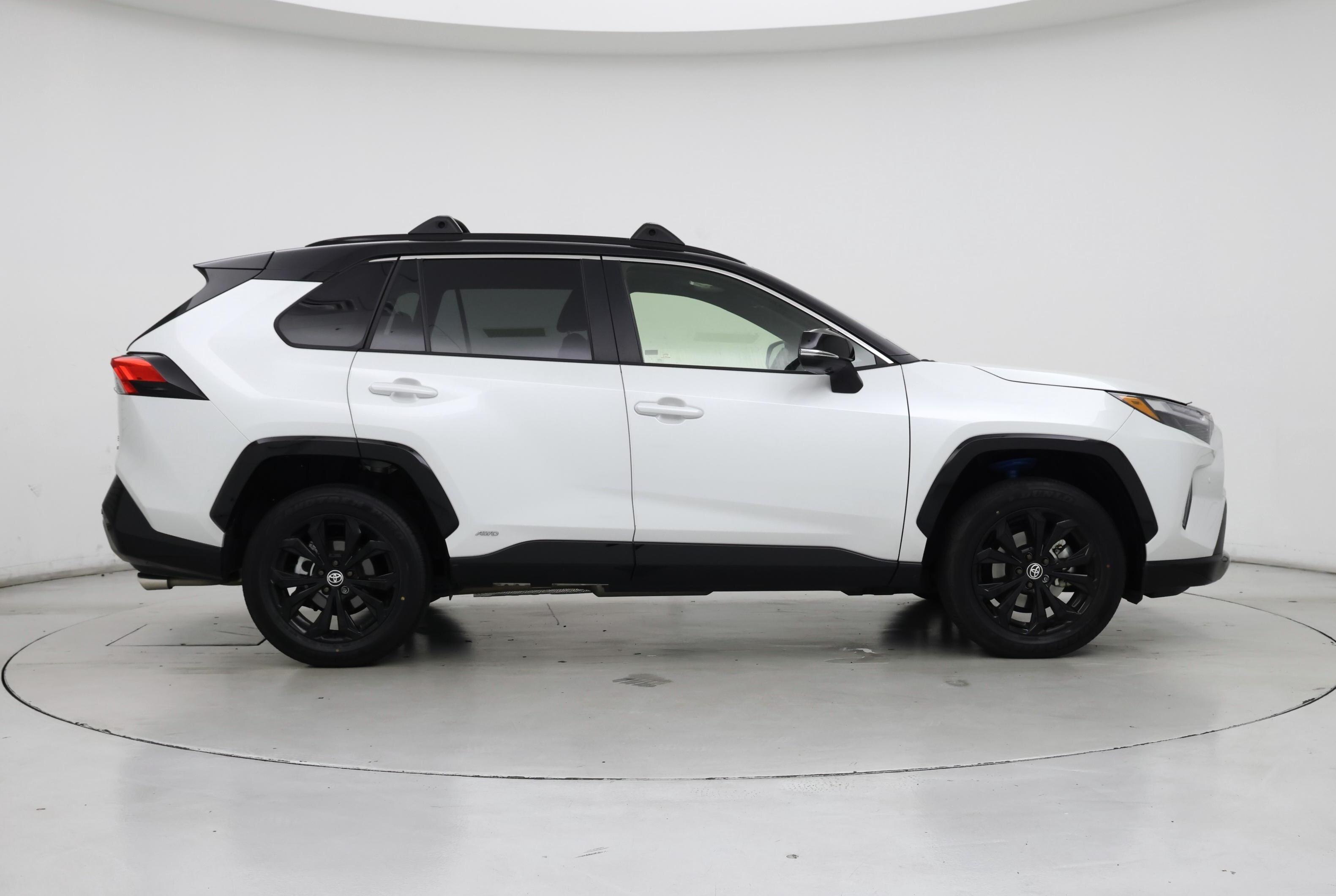 Thumbnail: 2024 Toyota RAV4 - 7