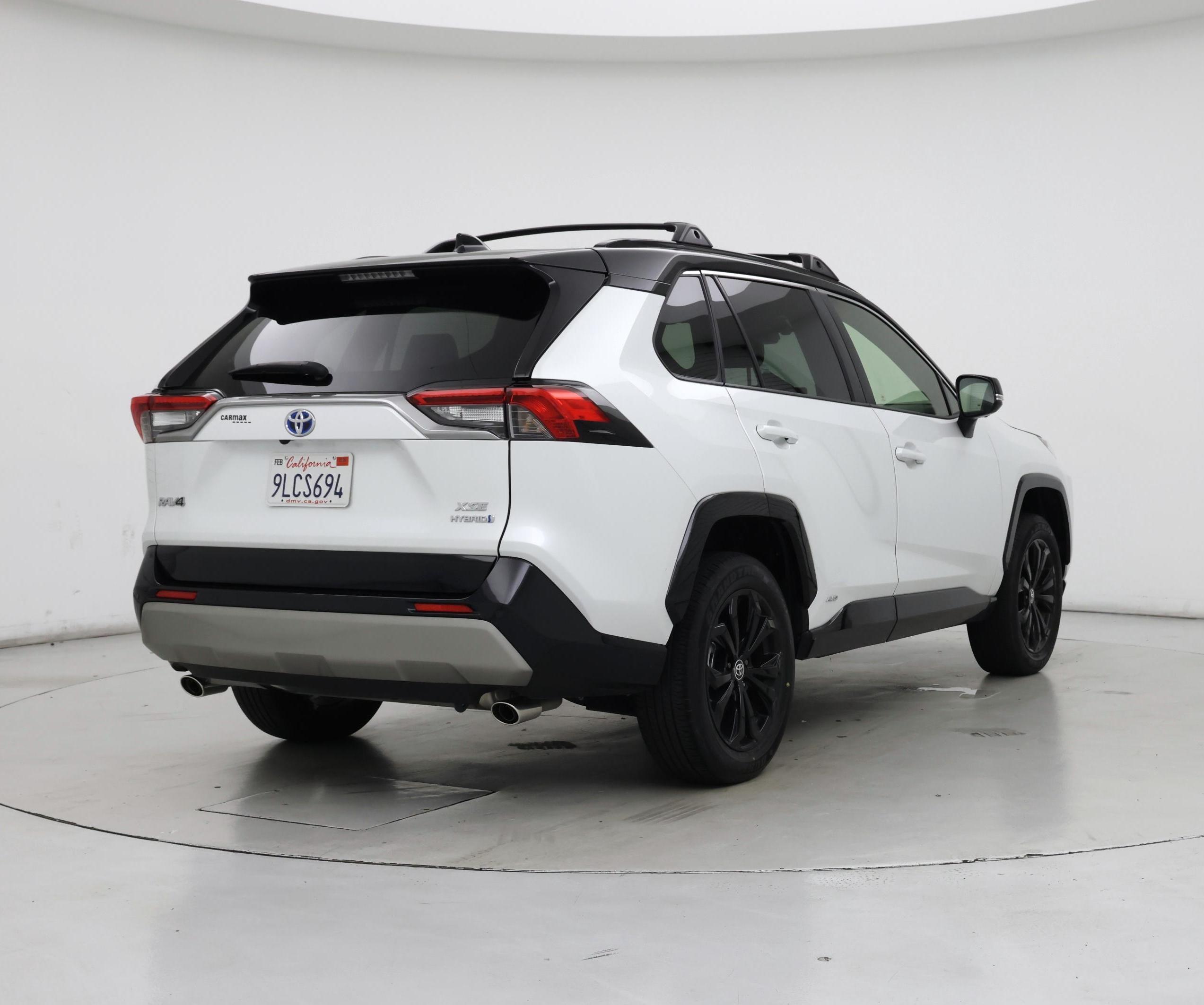 Thumbnail: 2024 Toyota RAV4 - 8