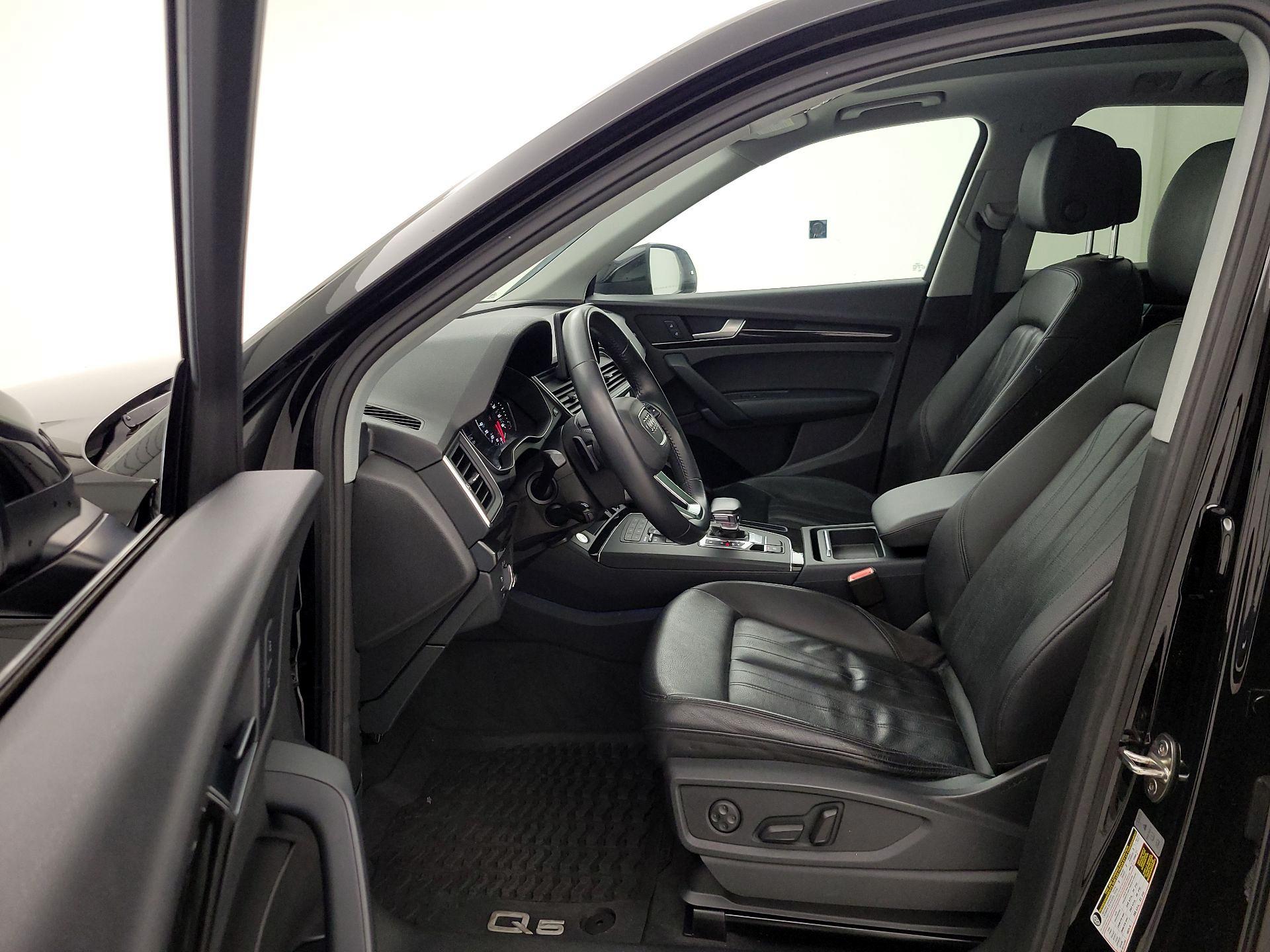 Thumbnail: 2019 Audi Q5 - 11