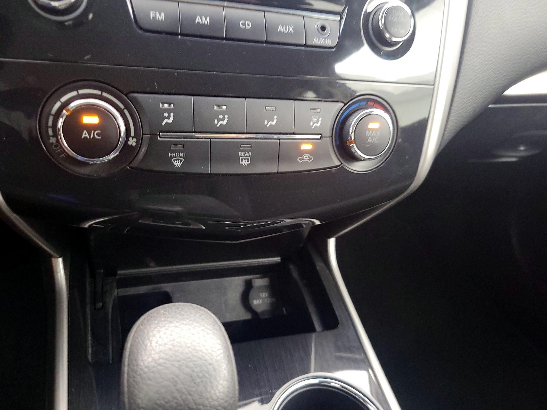 Thumbnail: 2013 Nissan Altima - 15