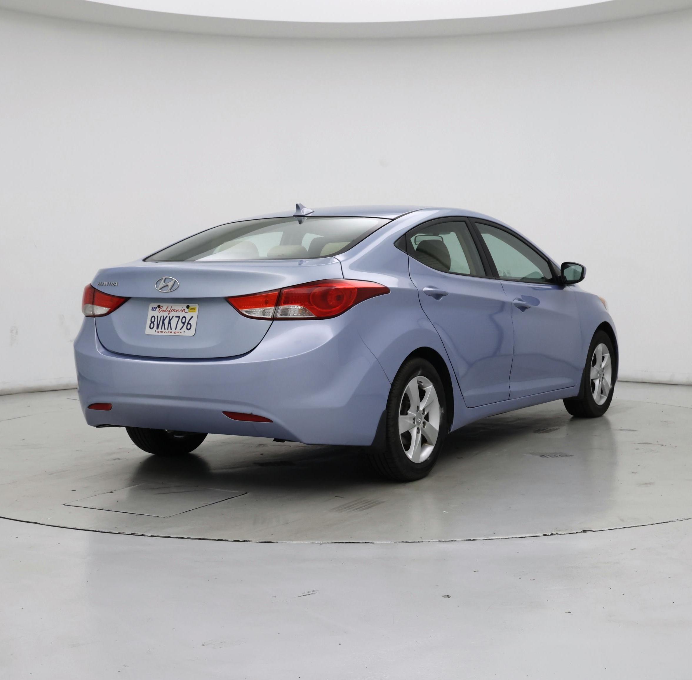 Thumbnail: 2013 Hyundai Elantra - 8
