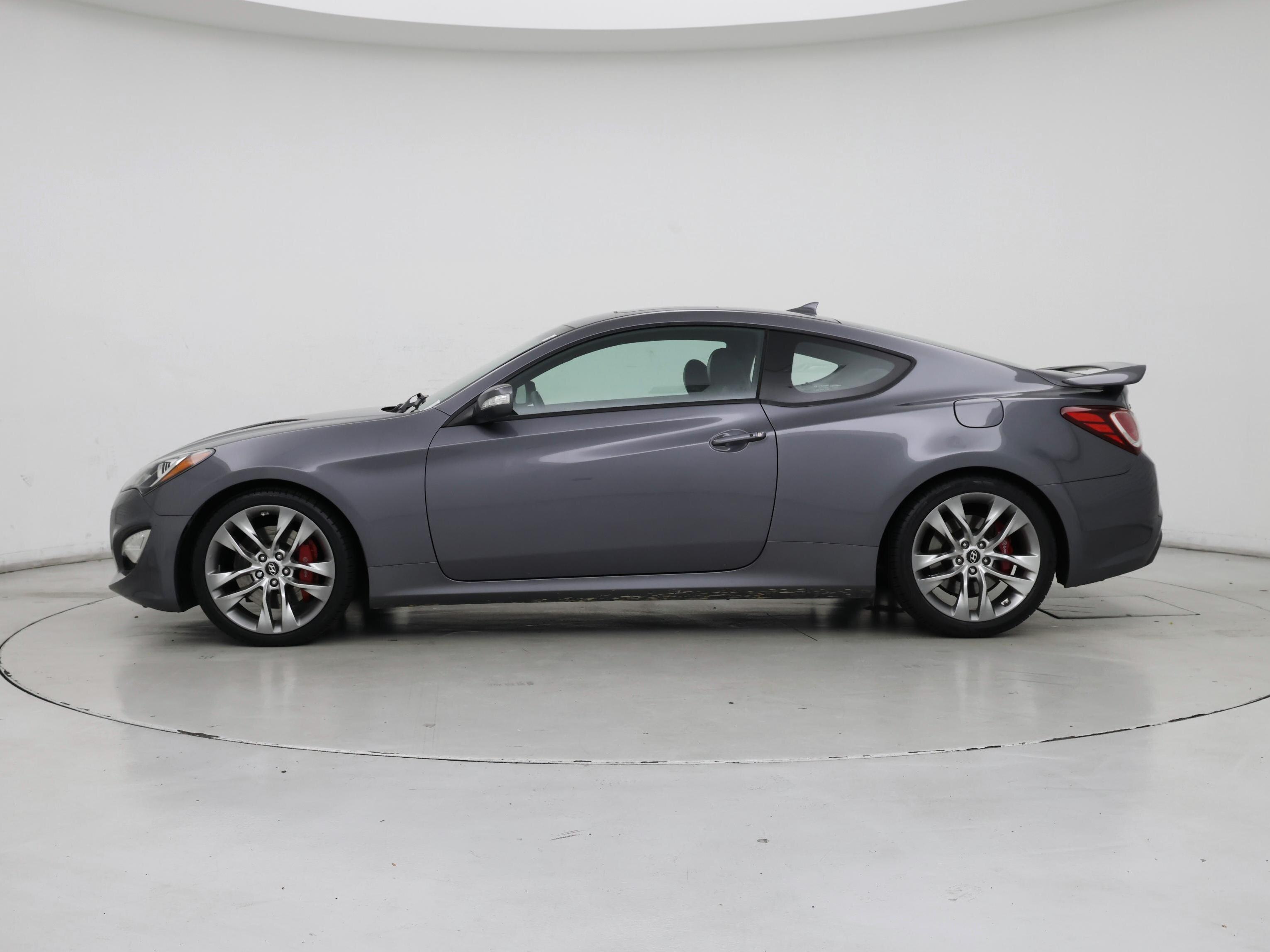 Thumbnail: 2014 Hyundai Genesis - 3