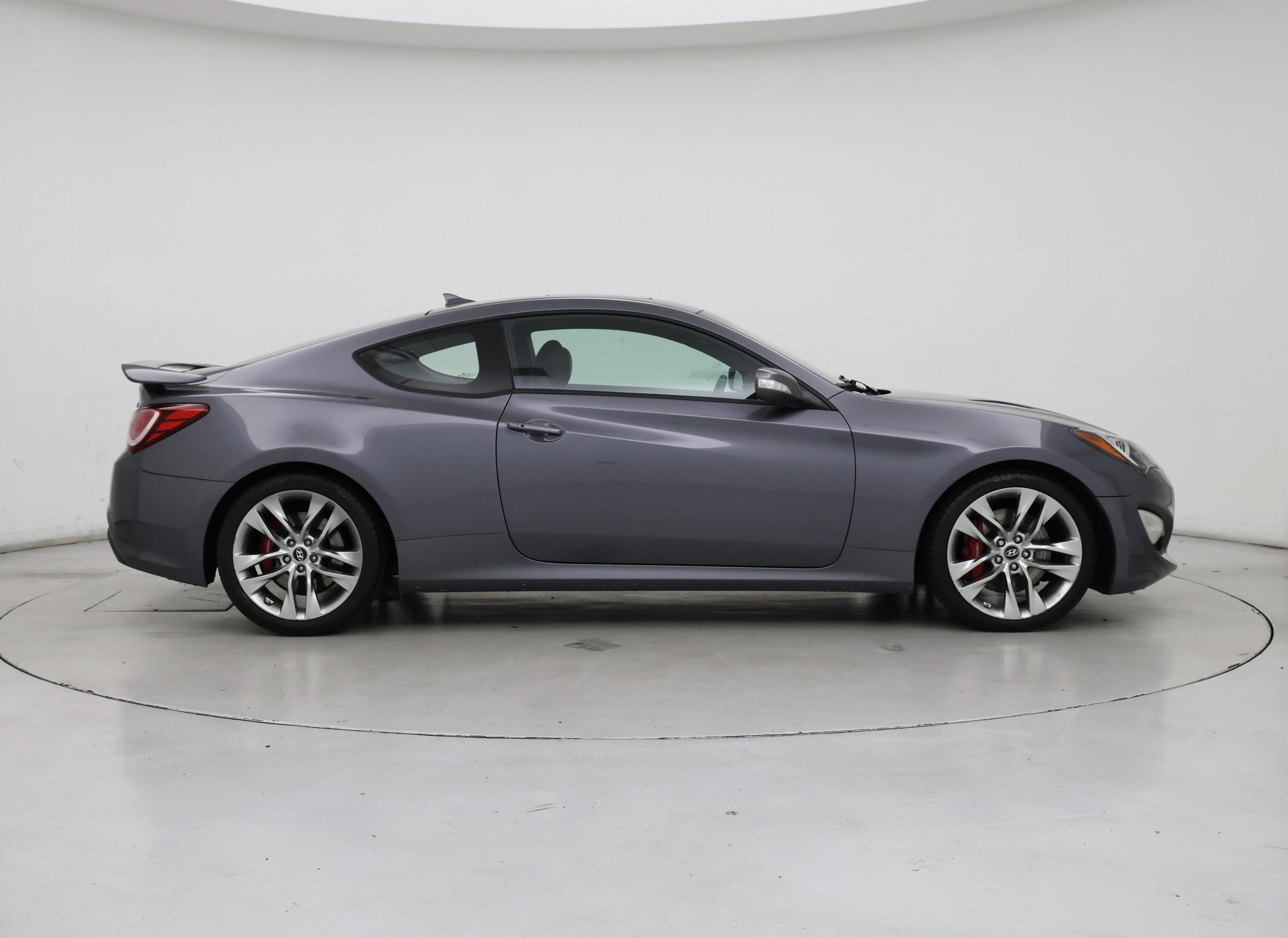 Thumbnail: 2014 Hyundai Genesis - 7