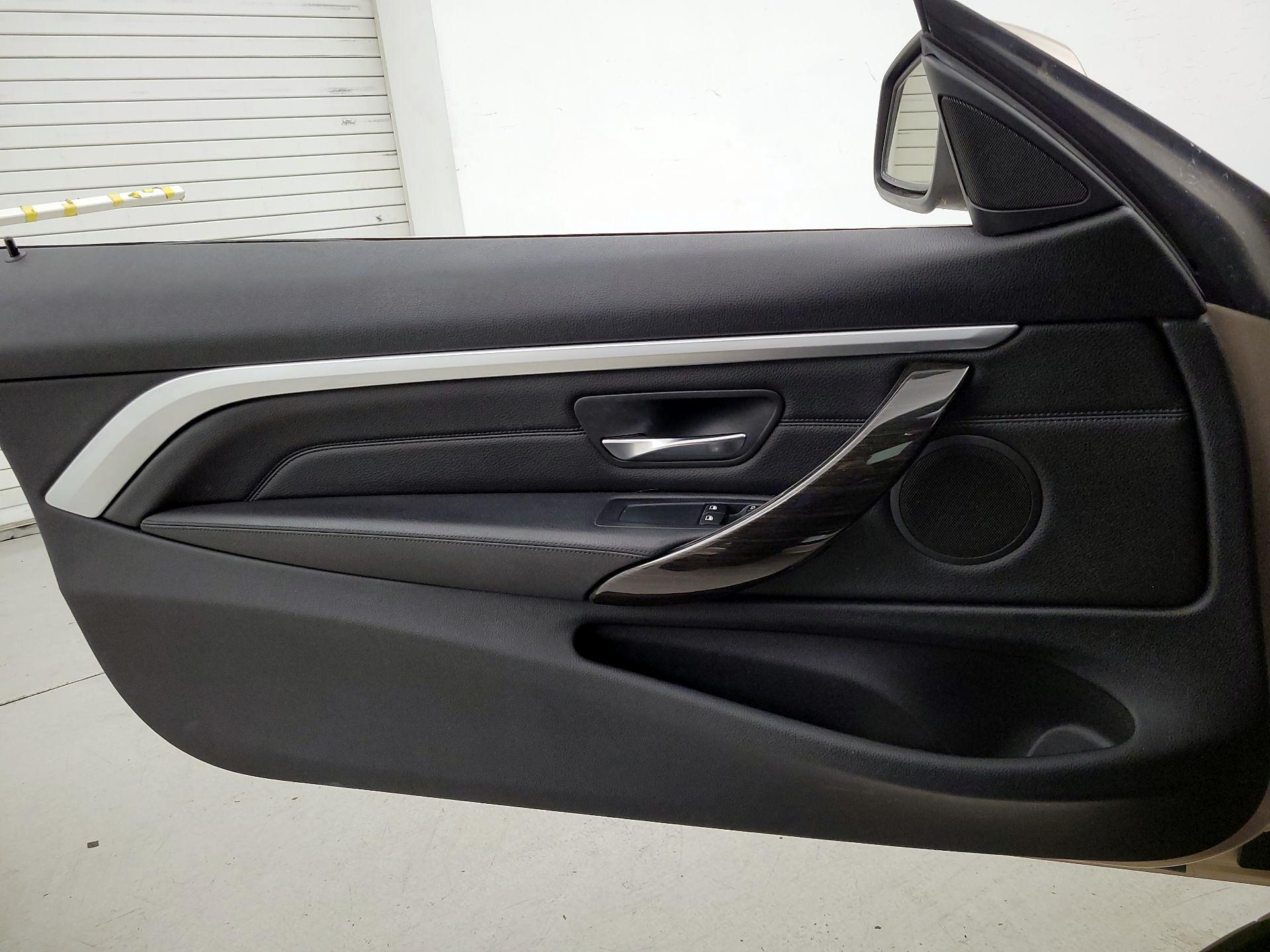 Thumbnail: 2016 BMW 4 Series - 12