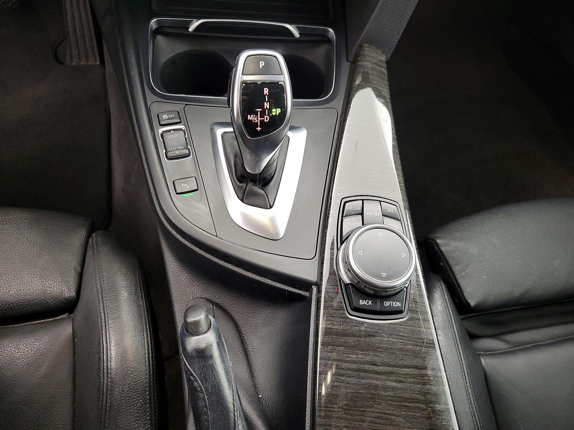 Thumbnail: 2016 BMW 4 Series - 18