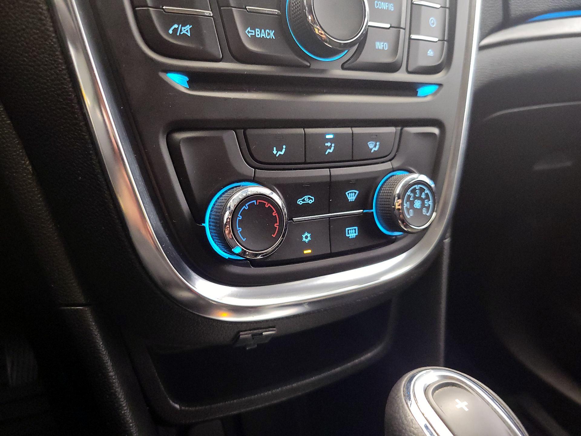 Thumbnail: 2015 Buick Encore - 16