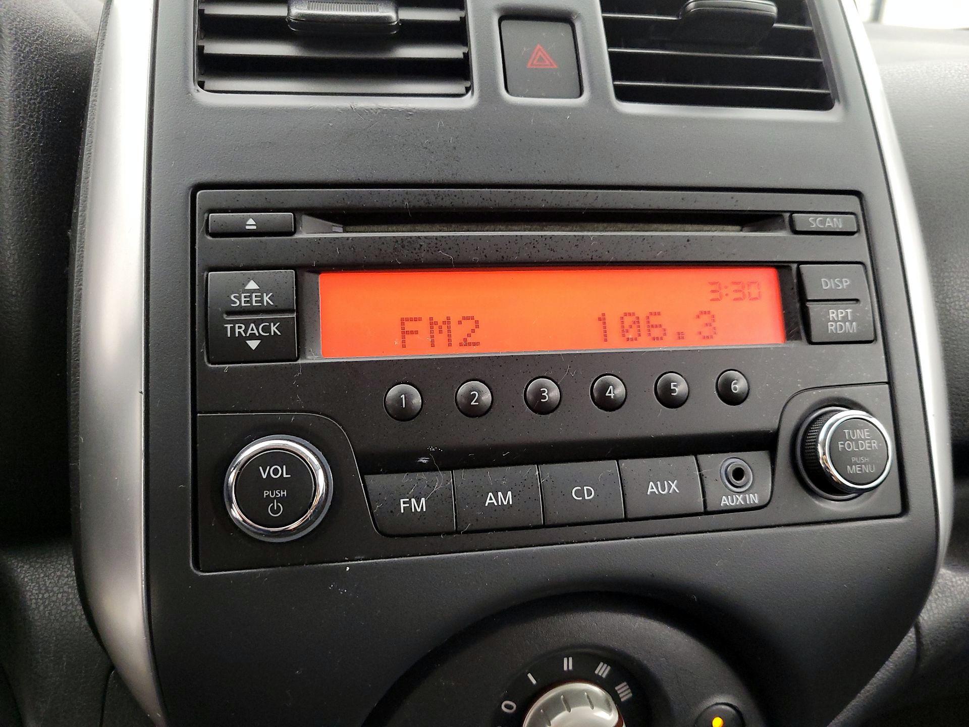 Thumbnail: 2014 Nissan Versa Note - 14