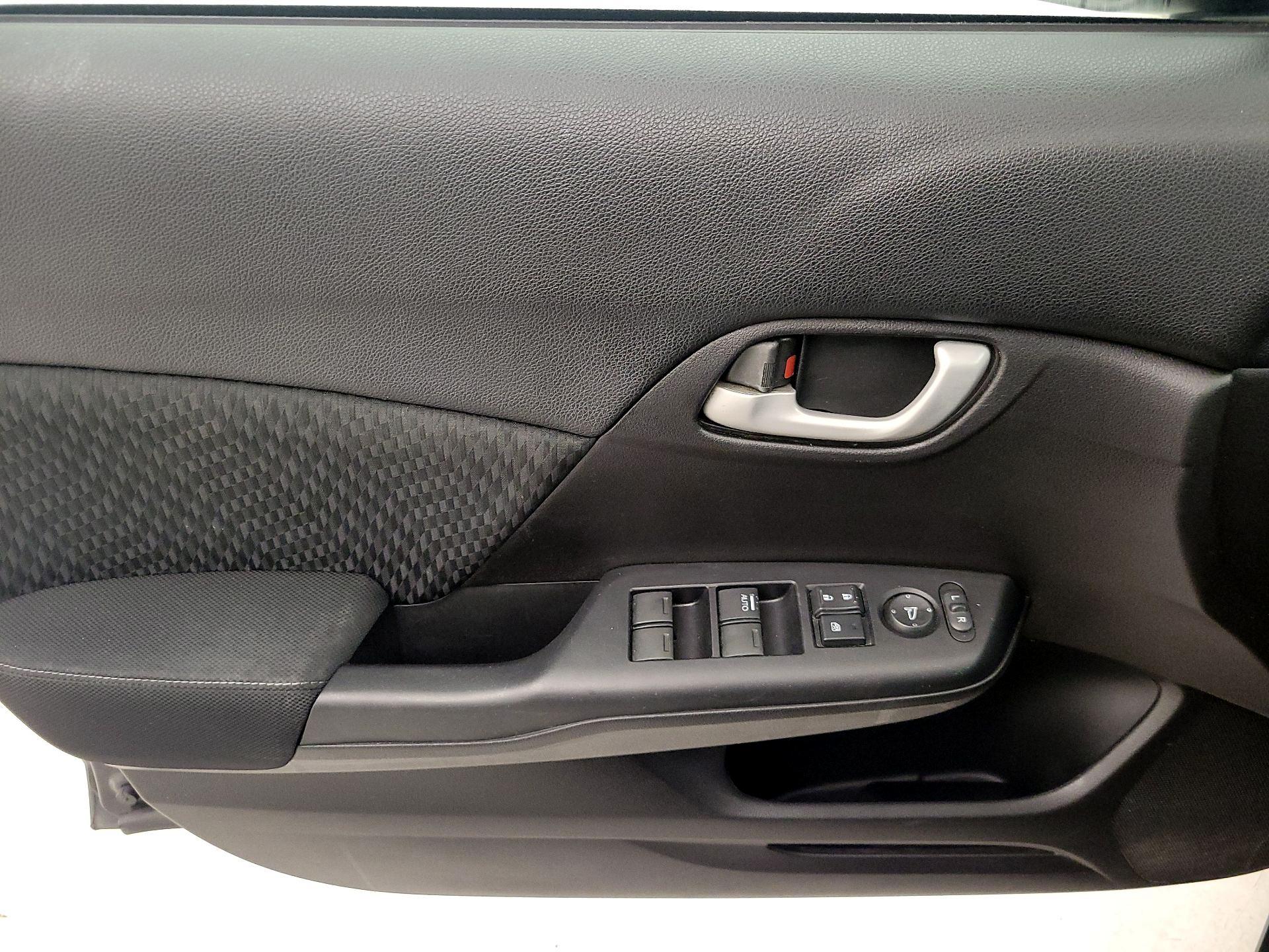 Thumbnail: 2014 Honda Civic - 12