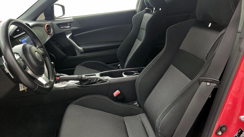 2020 Toyota 86  9