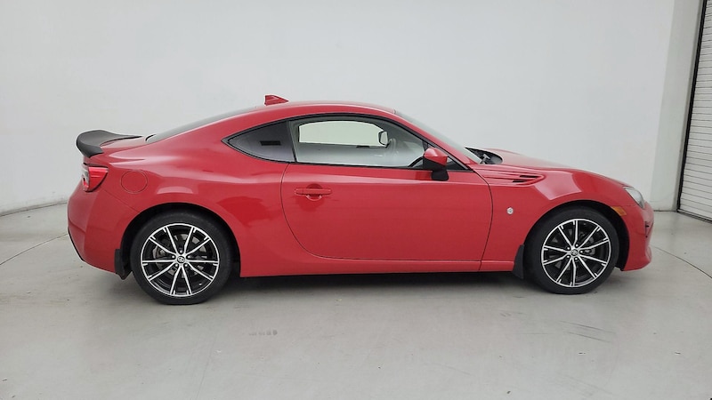 2020 Toyota 86  4