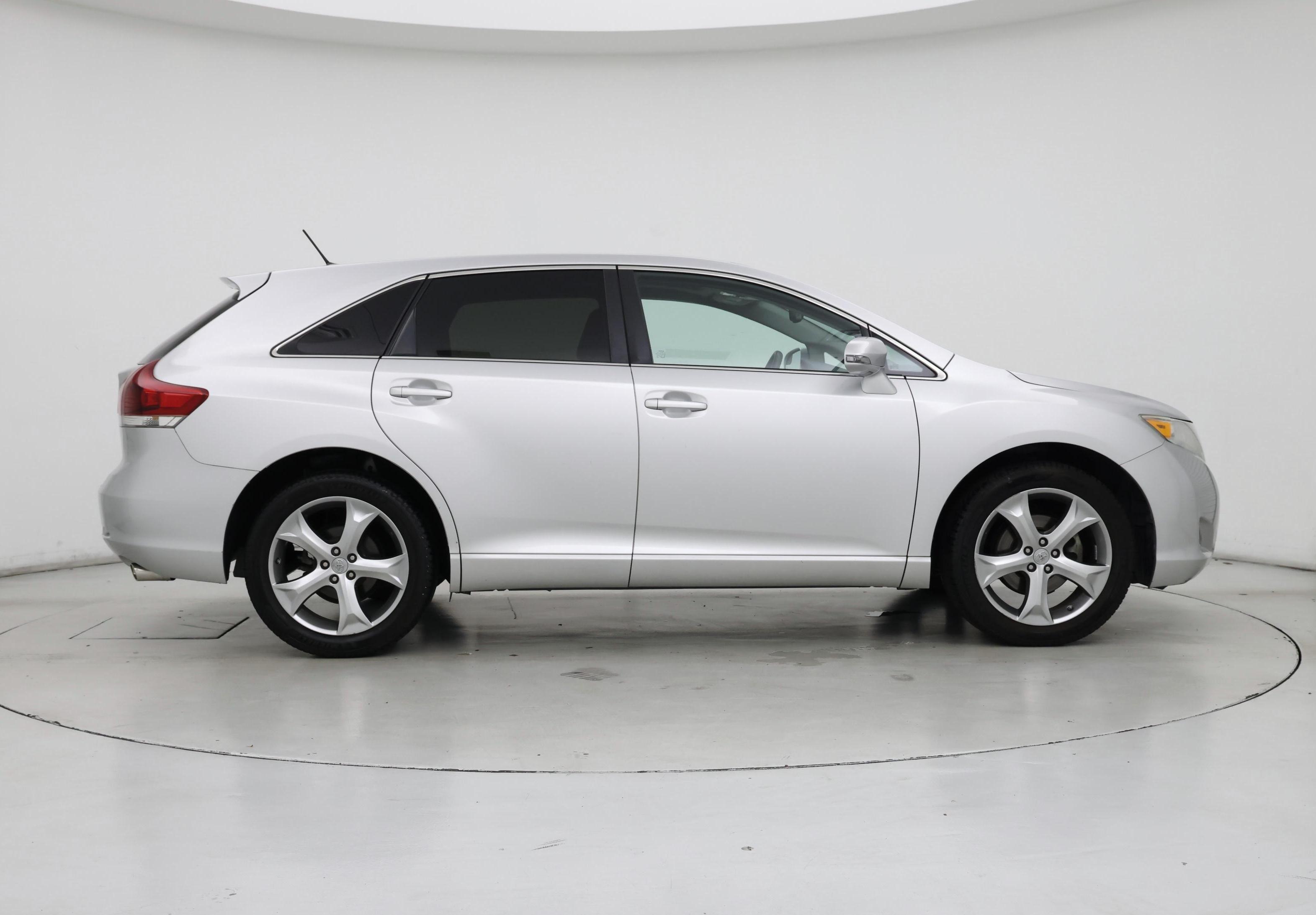 Thumbnail: 2013 Toyota Venza - 7