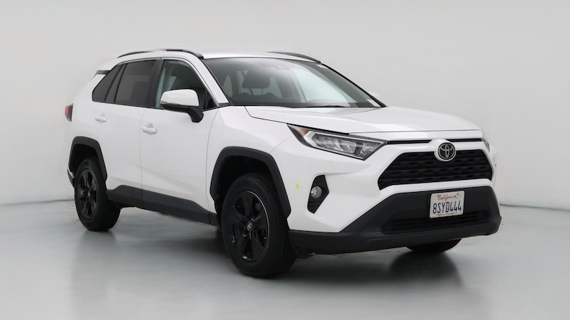 2021 Toyota RAV4 XLE Hero Image