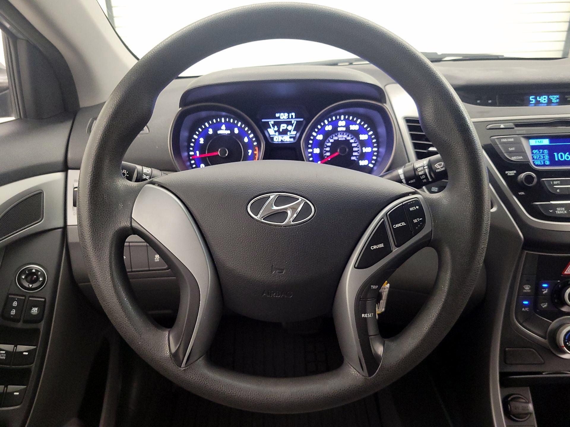 Thumbnail: 2016 Hyundai Elantra - 10