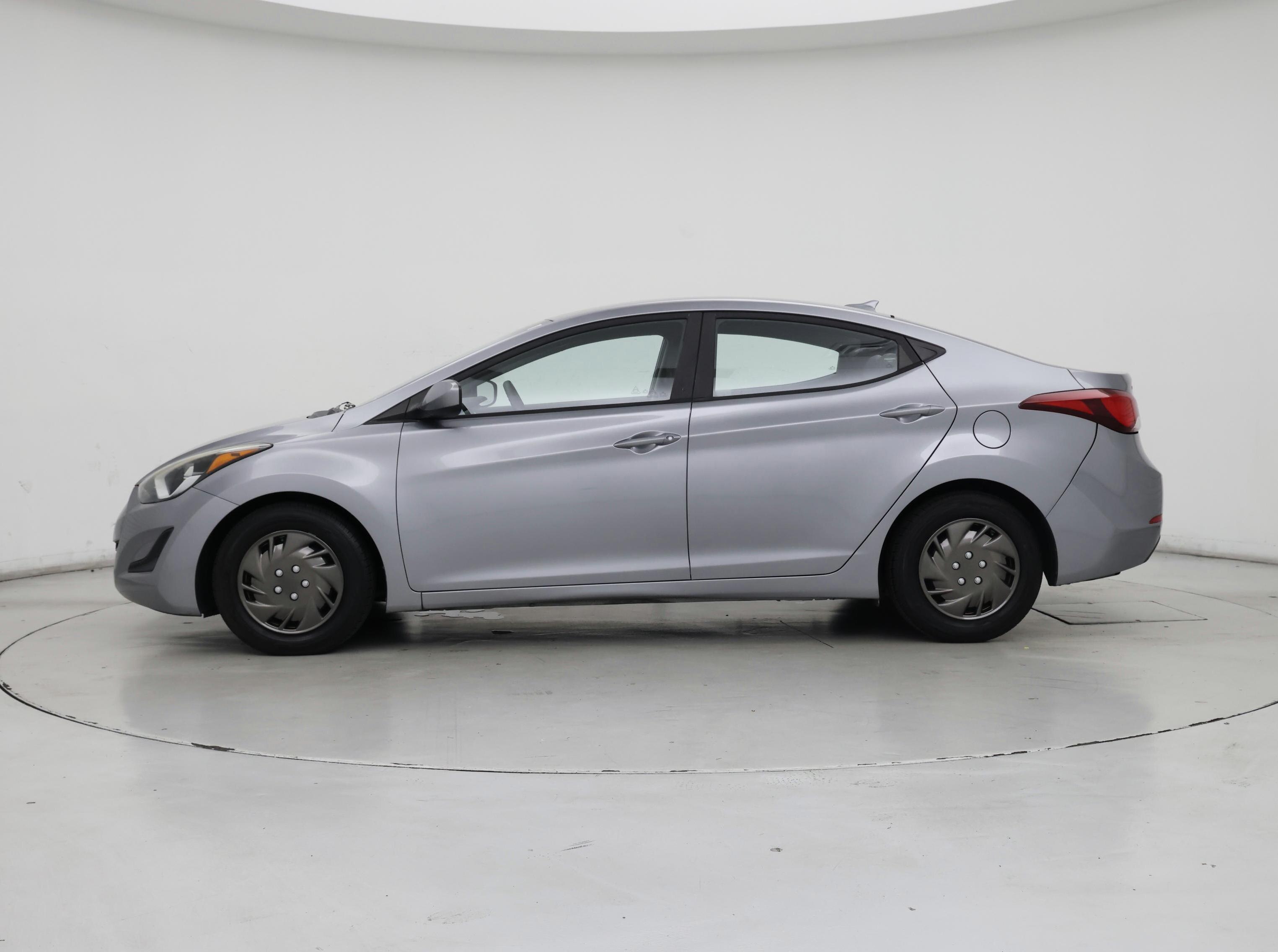 Thumbnail: 2016 Hyundai Elantra - 3