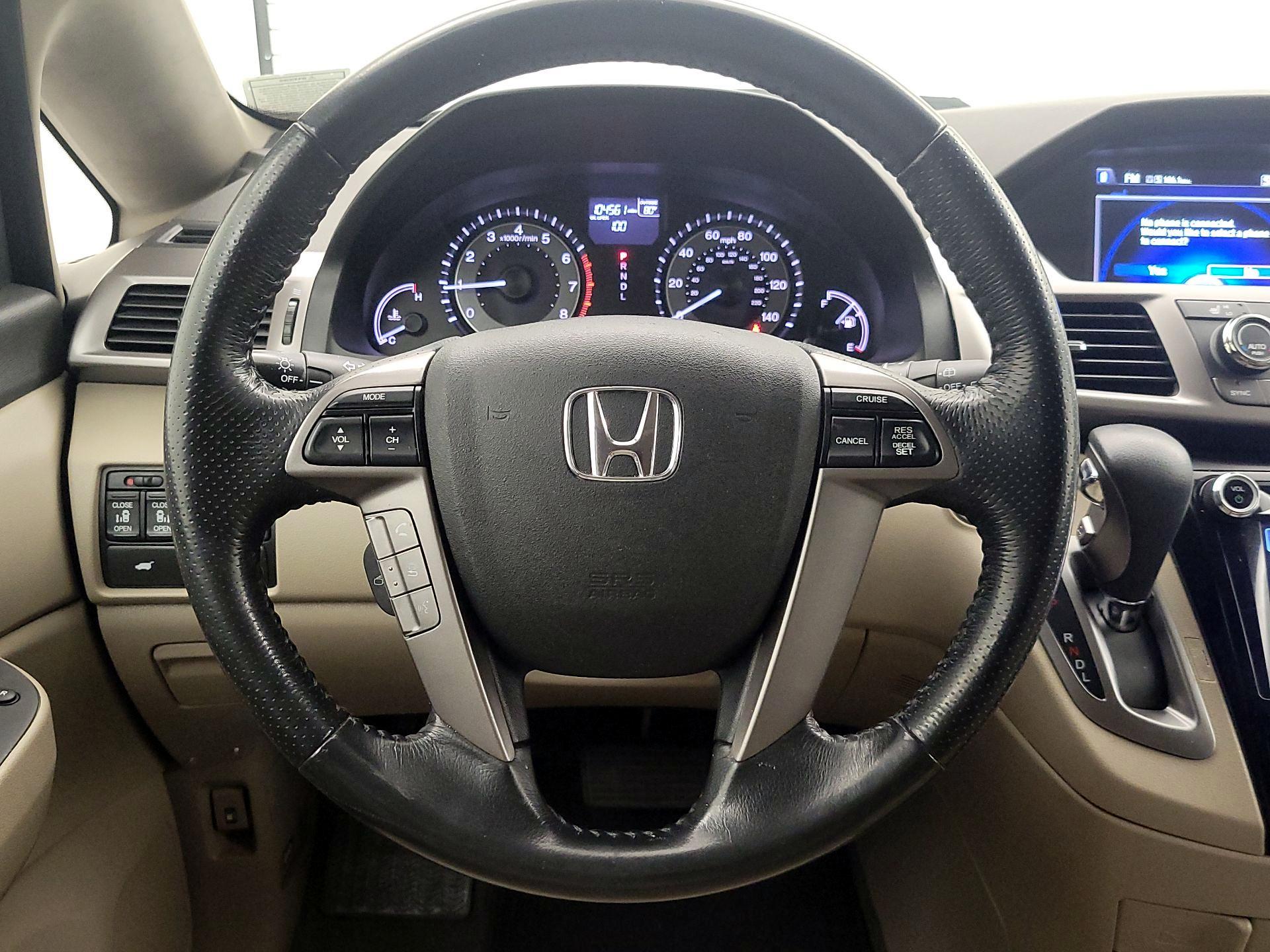 Thumbnail: 2016 Honda Odyssey - 10