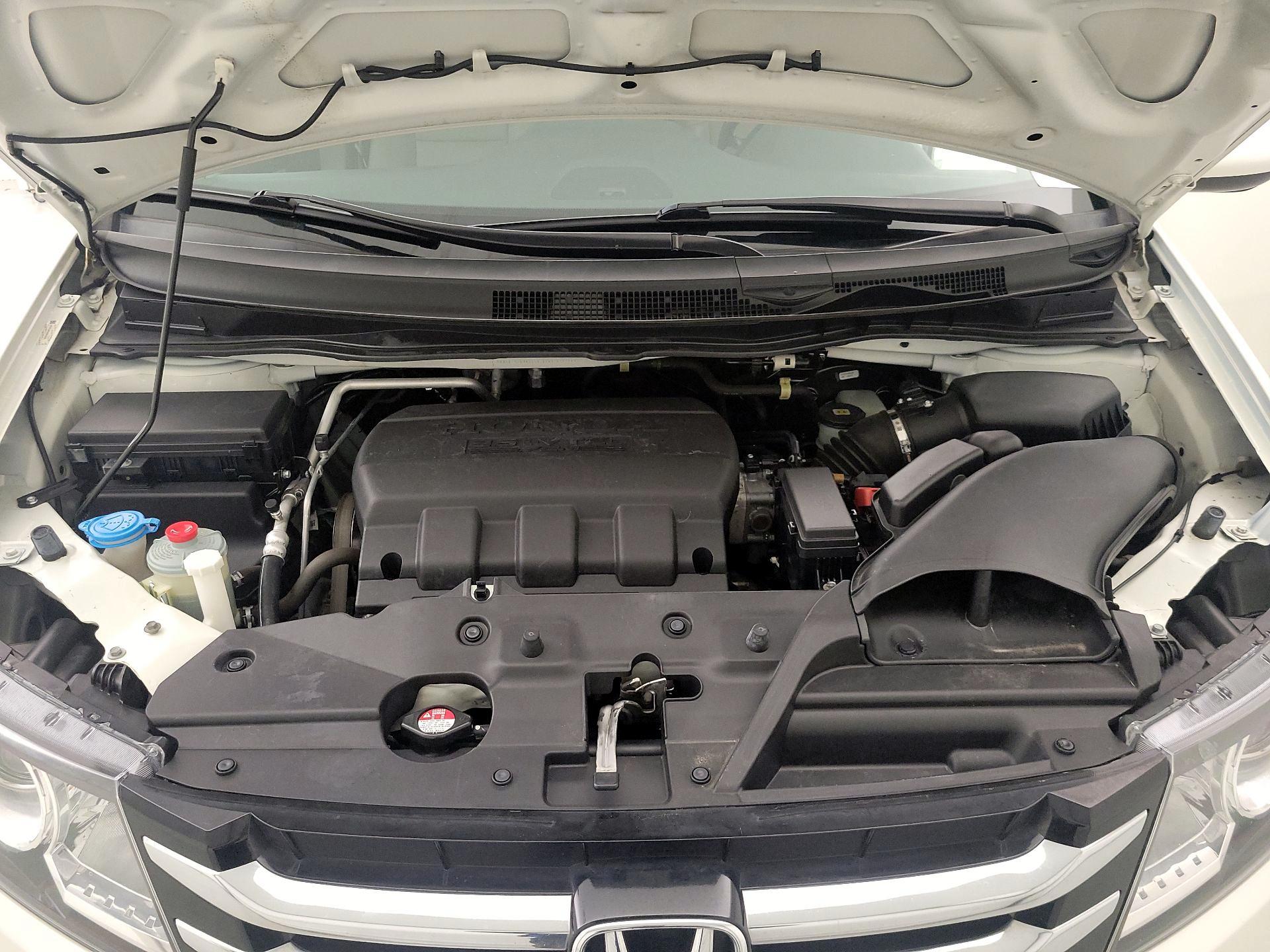 Thumbnail: 2016 Honda Odyssey - 18