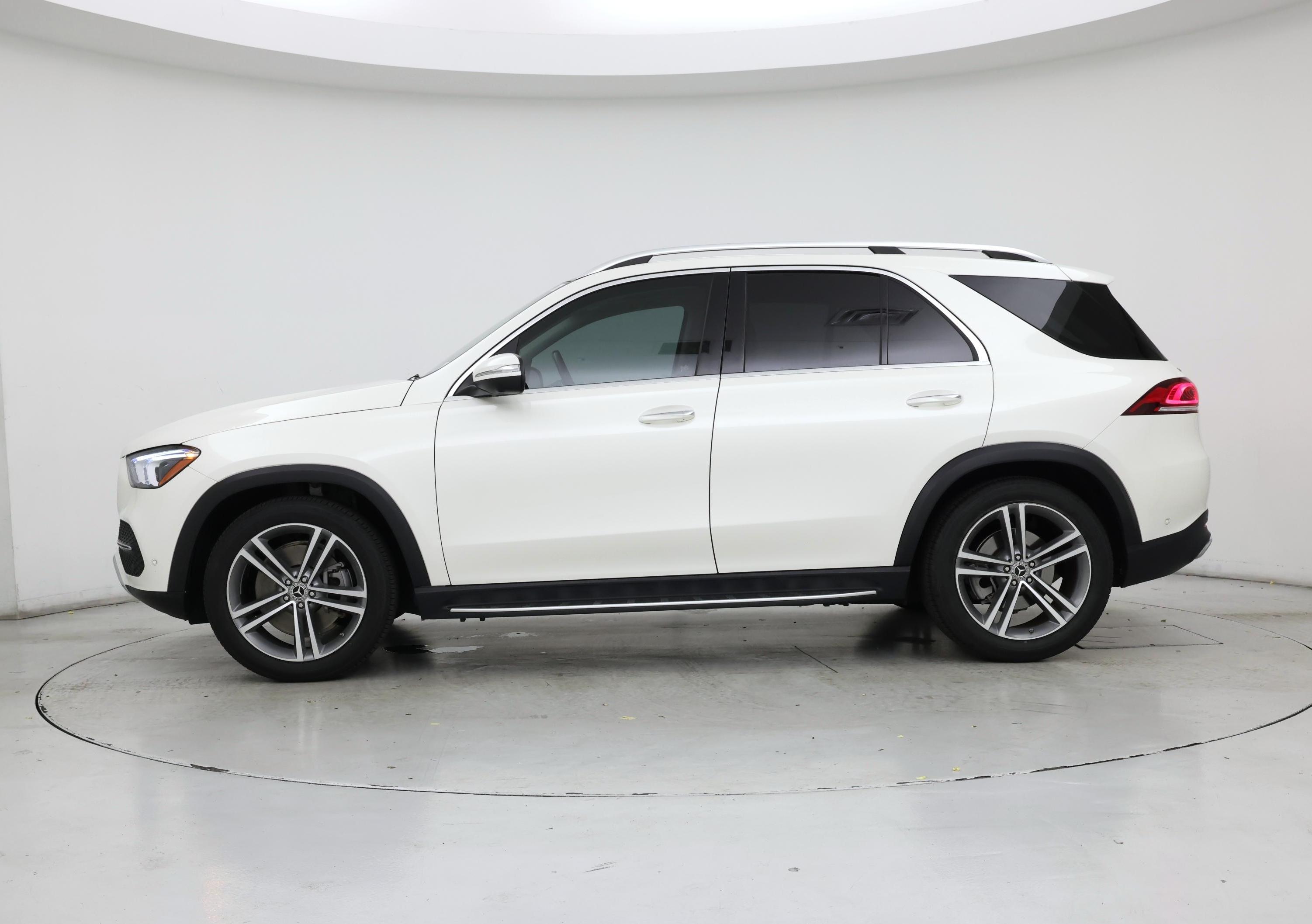 Thumbnail: 2022 Mercedes-Benz GLE - 3