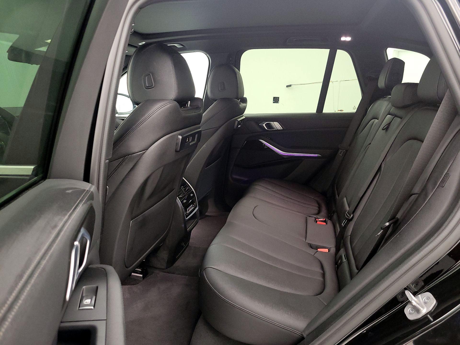 Thumbnail: 2021 BMW X5 - 20