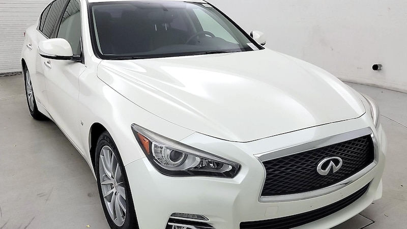 2015 INFINITI Q50 Premium Hero Image