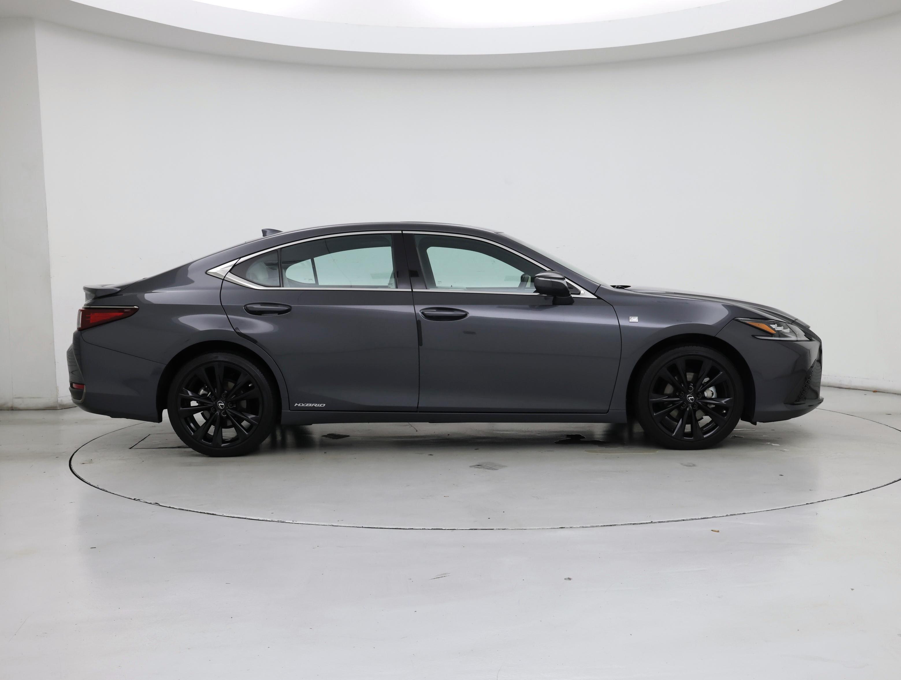 Thumbnail: 2022 Lexus ES - 7