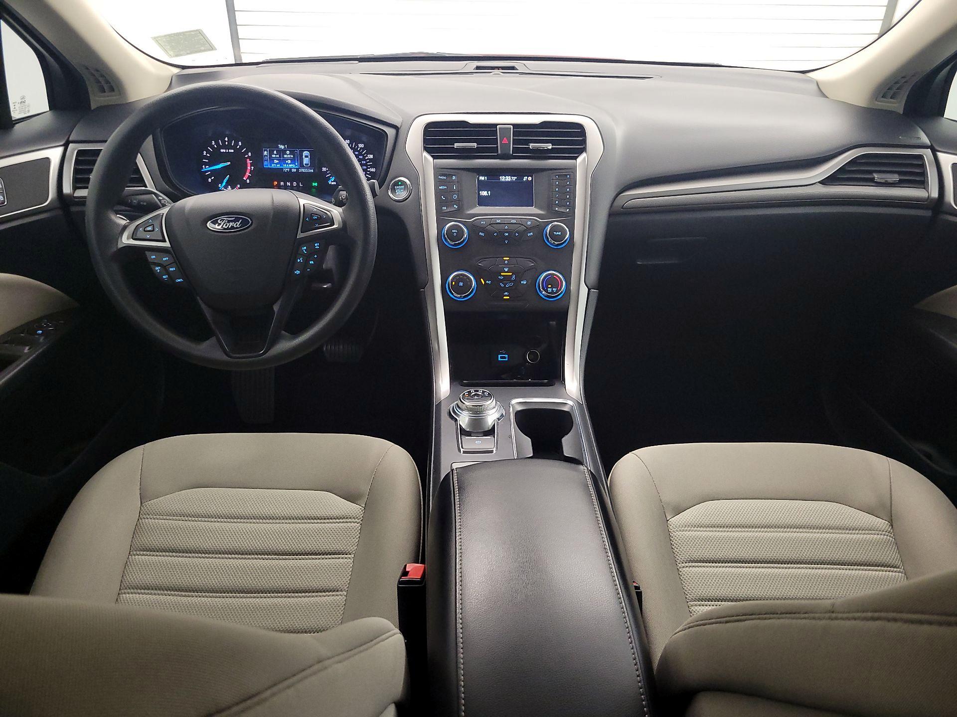Thumbnail: 2020 Ford Fusion - 9