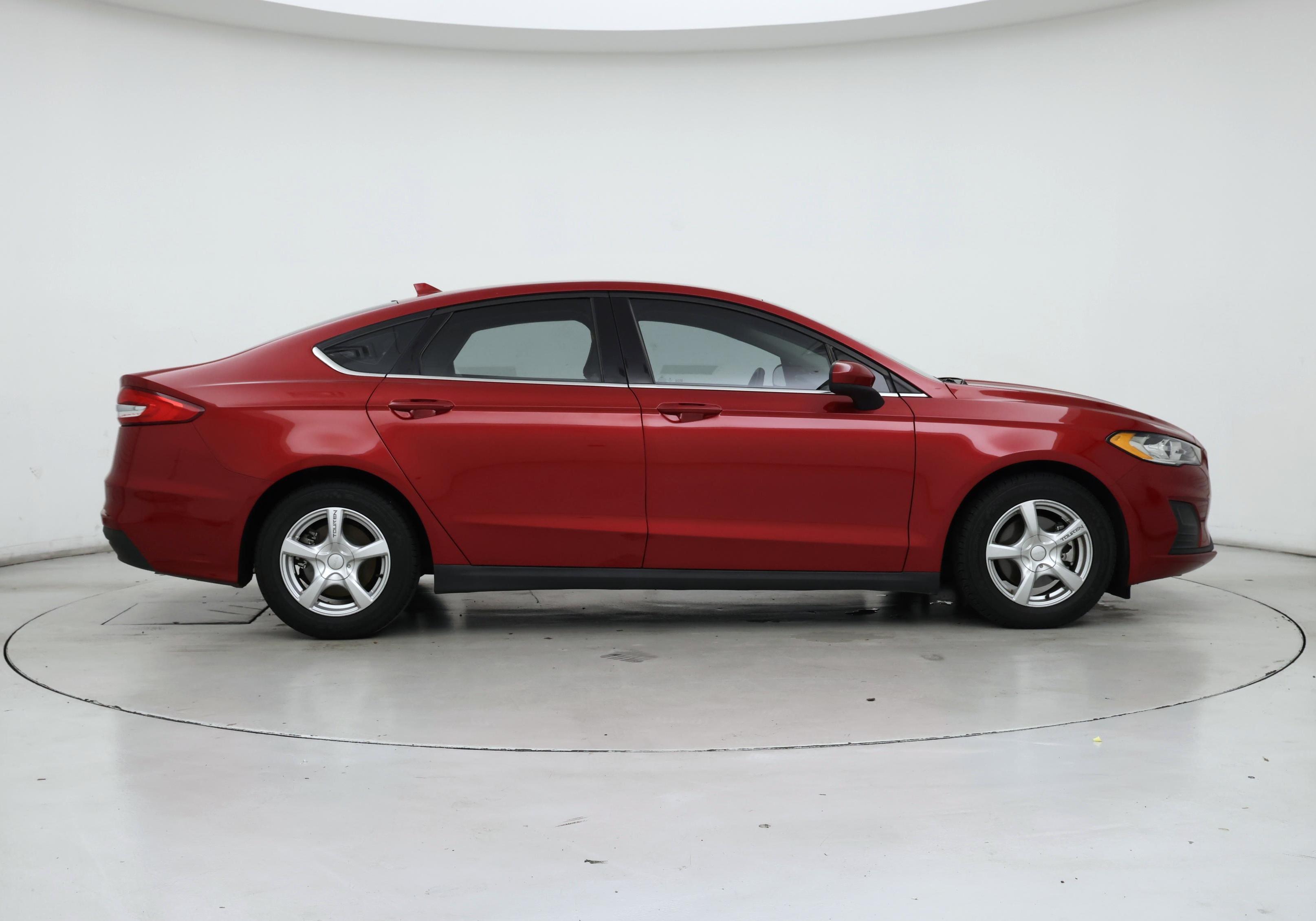 Thumbnail: 2020 Ford Fusion - 7
