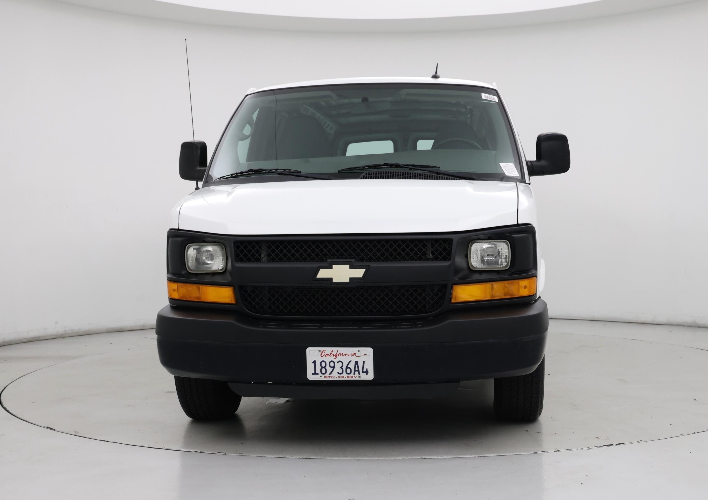 Thumbnail: 2014 Chevrolet Express - 5