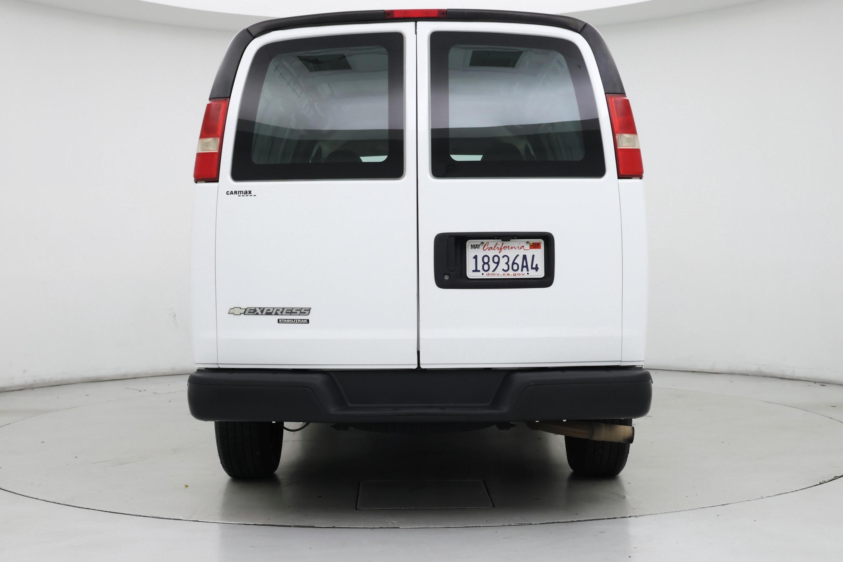 Thumbnail: 2014 Chevrolet Express - 6