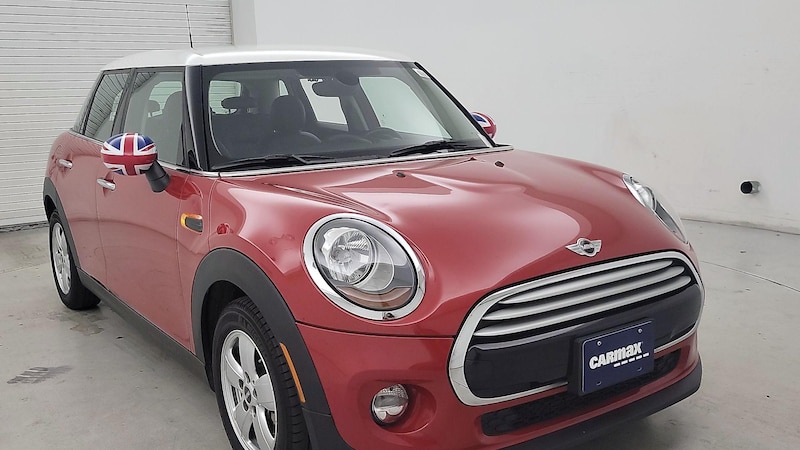 2015 MINI Cooper Hardtop  Hero Image
