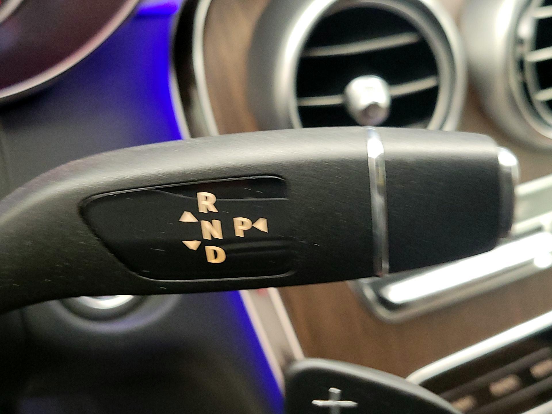 Thumbnail: 2020 Mercedes-Benz C-Class - 17