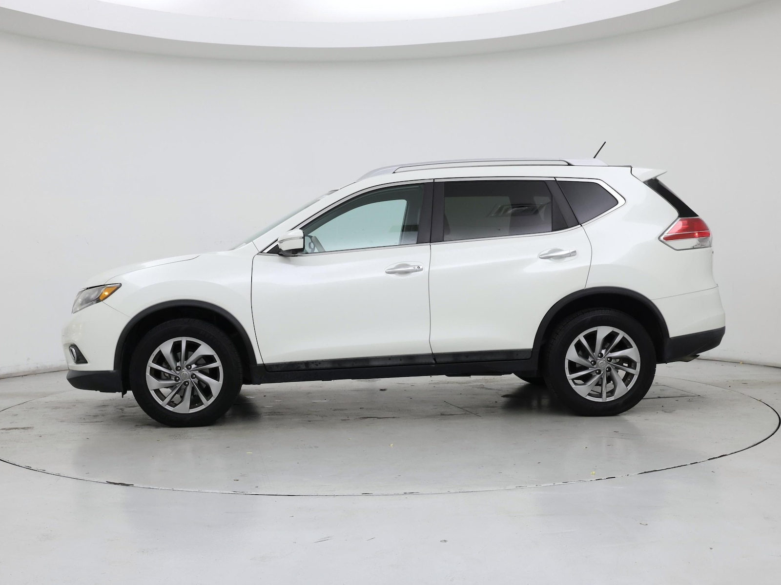 Image 4 of 2015 Nissan Rogue SL