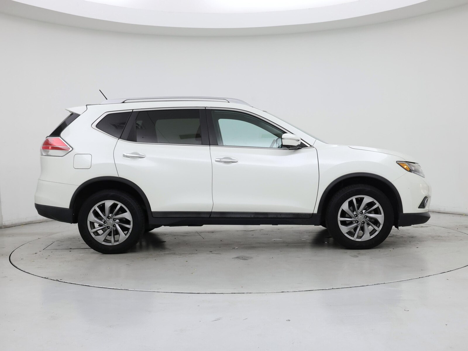 Image 8 of 2015 Nissan Rogue SL