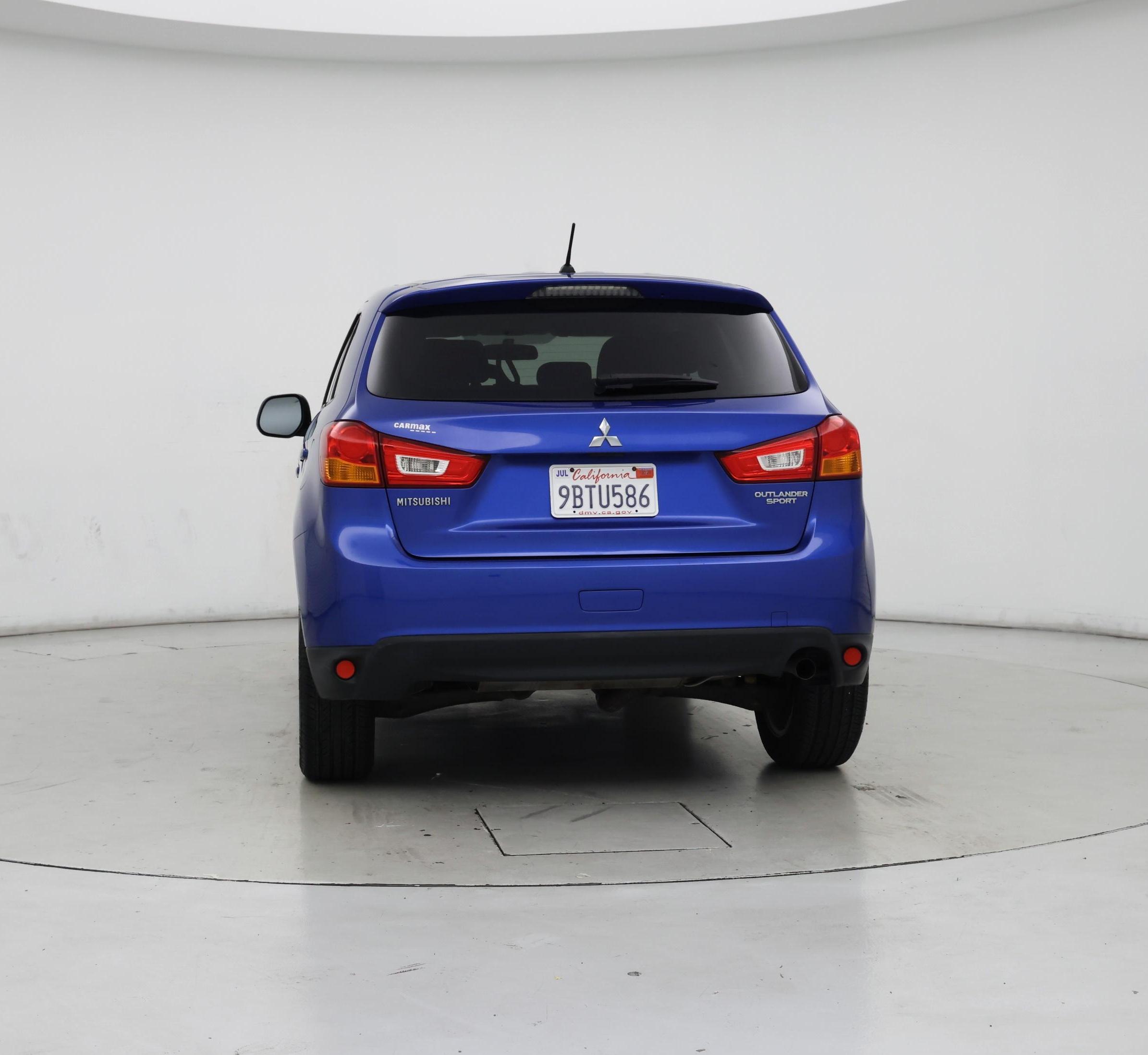 Thumbnail: 2015 Mitsubishi Outlander Sport - 6
