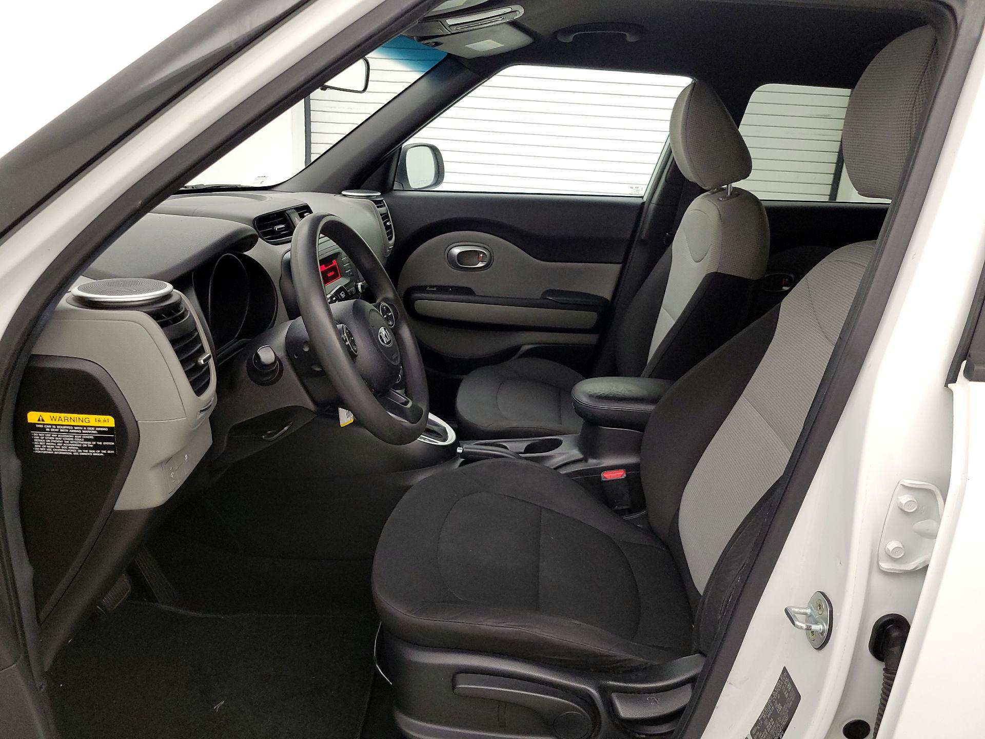 Thumbnail: 2015 Kia Soul - 11