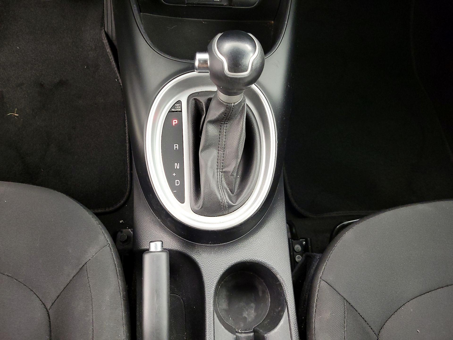 Thumbnail: 2015 Kia Soul - 16