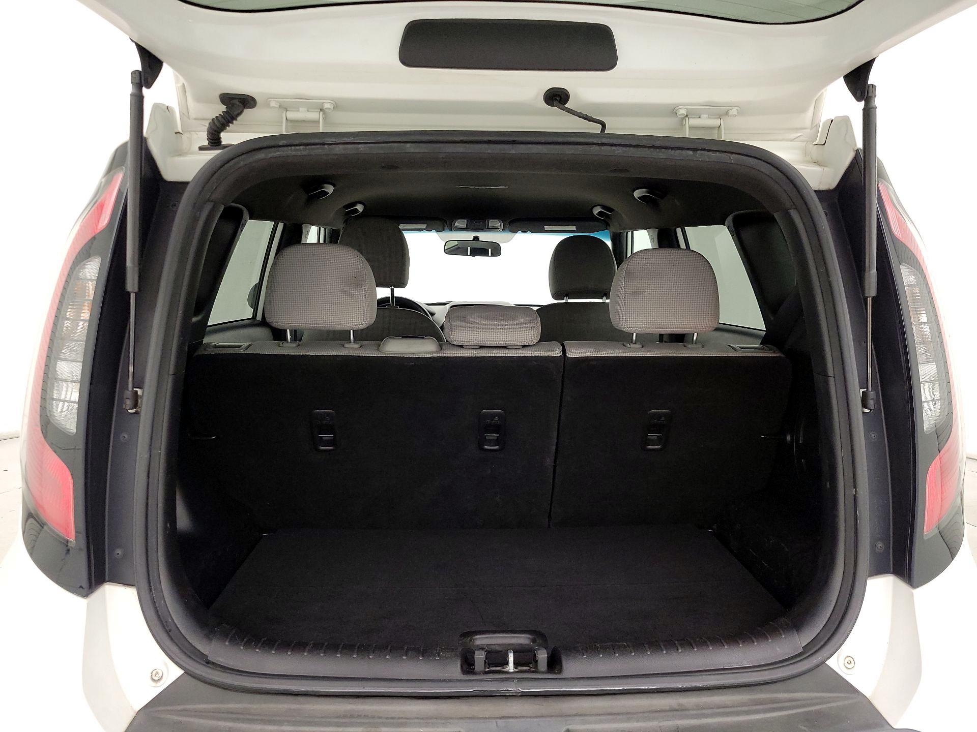 Thumbnail: 2015 Kia Soul - 19