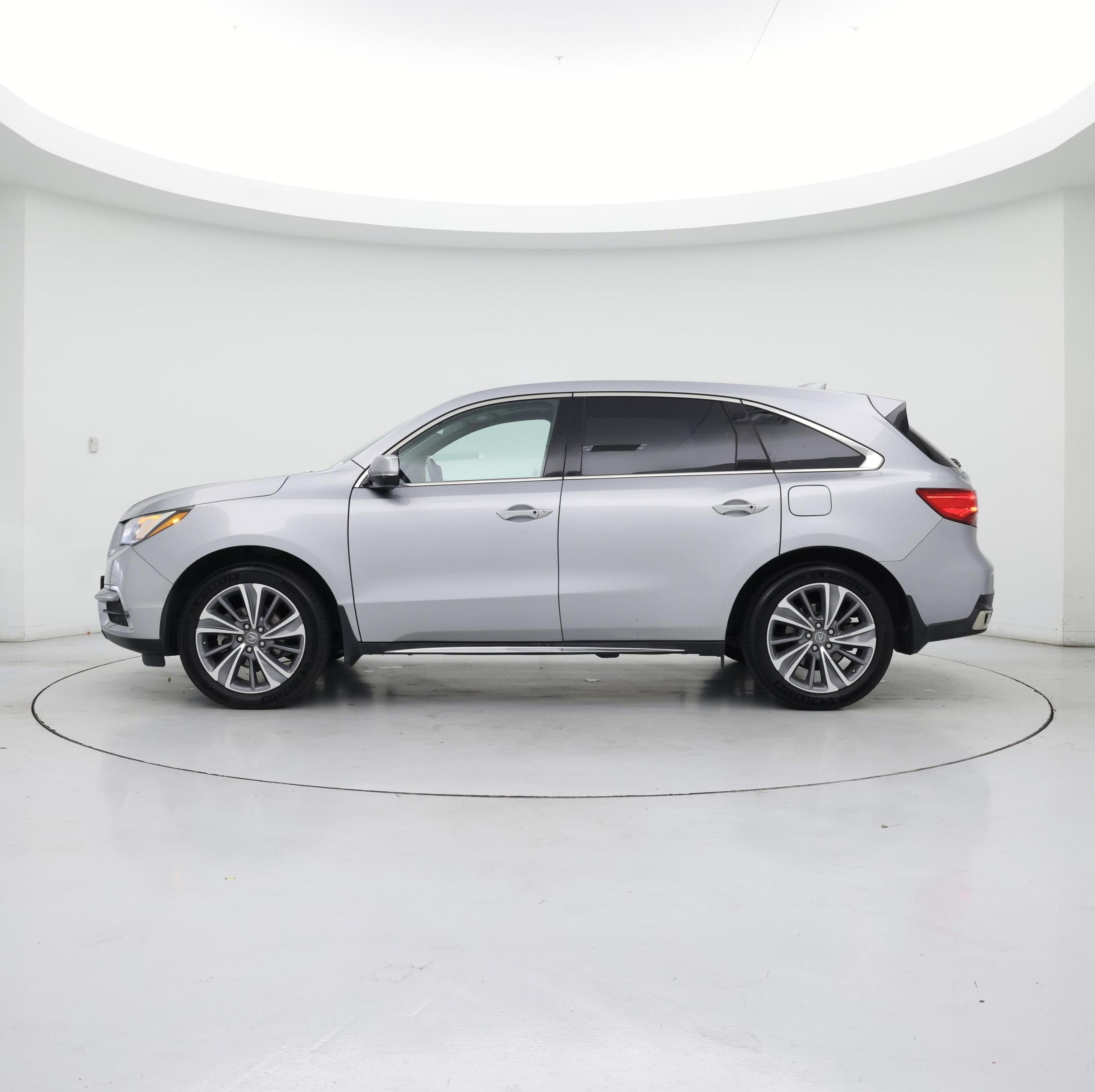 Thumbnail: 2017 Acura MDX - 3