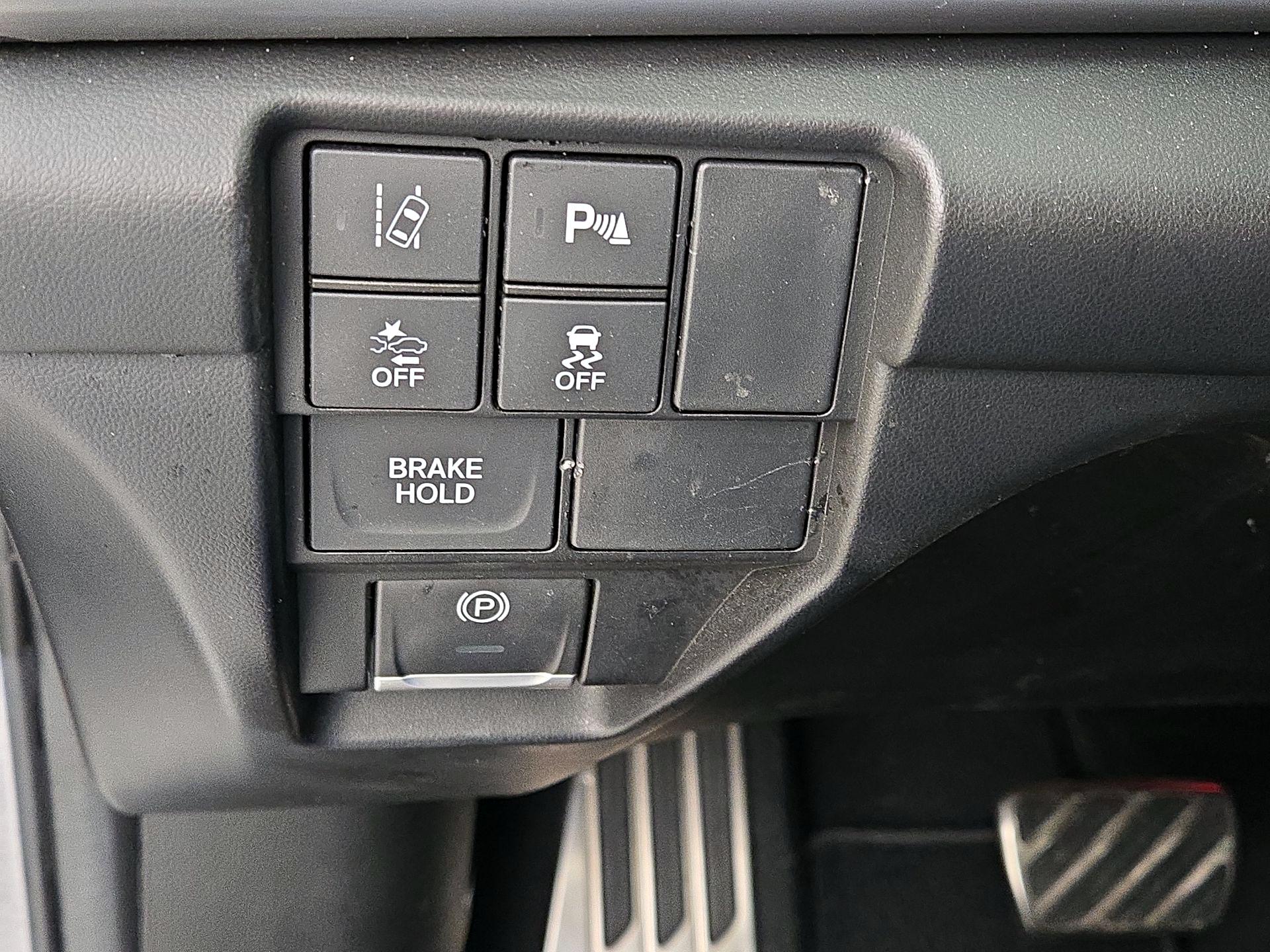 Thumbnail: 2021 Acura RDX - 13