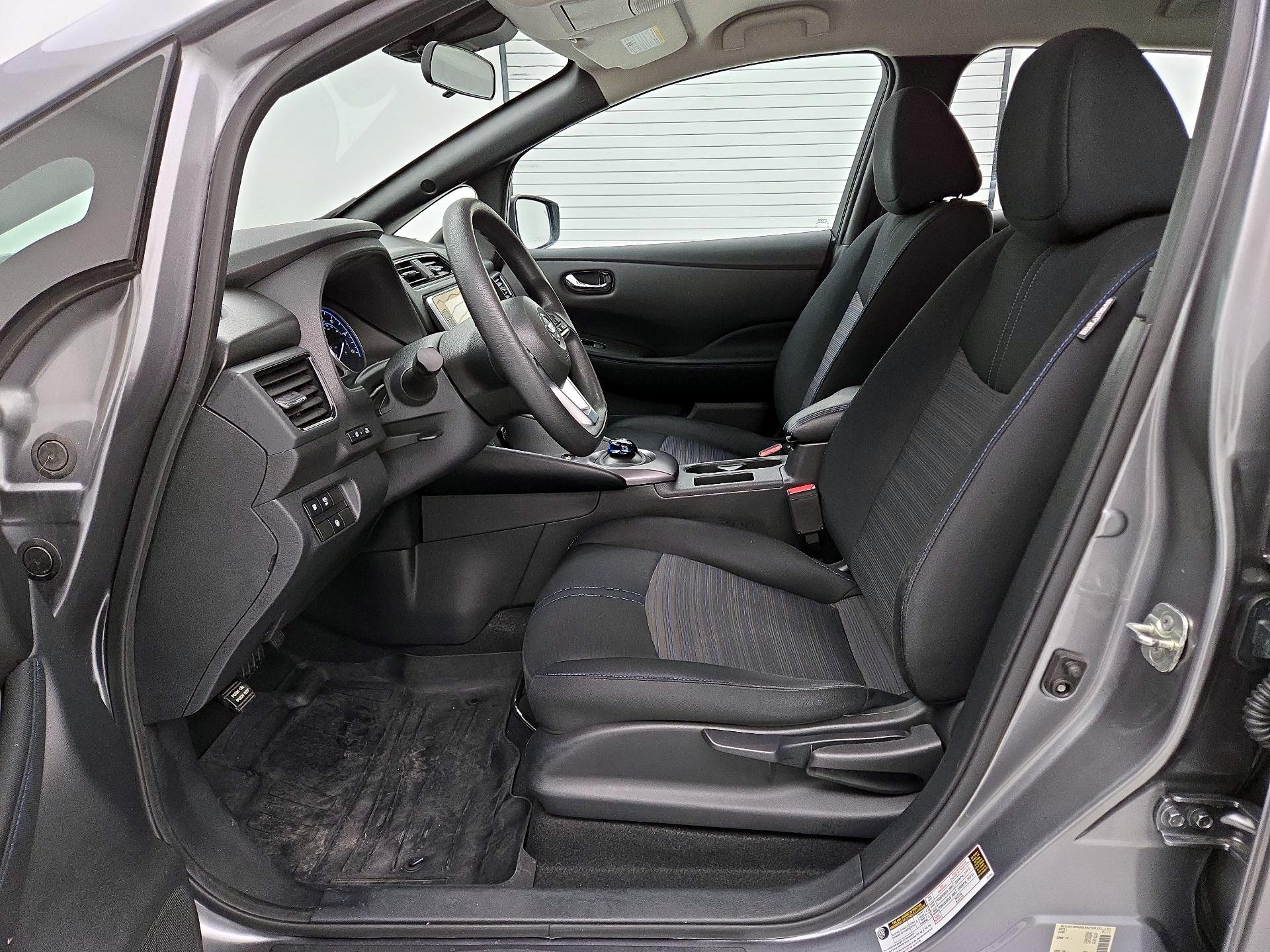 Thumbnail: 2021 Nissan Leaf - 11