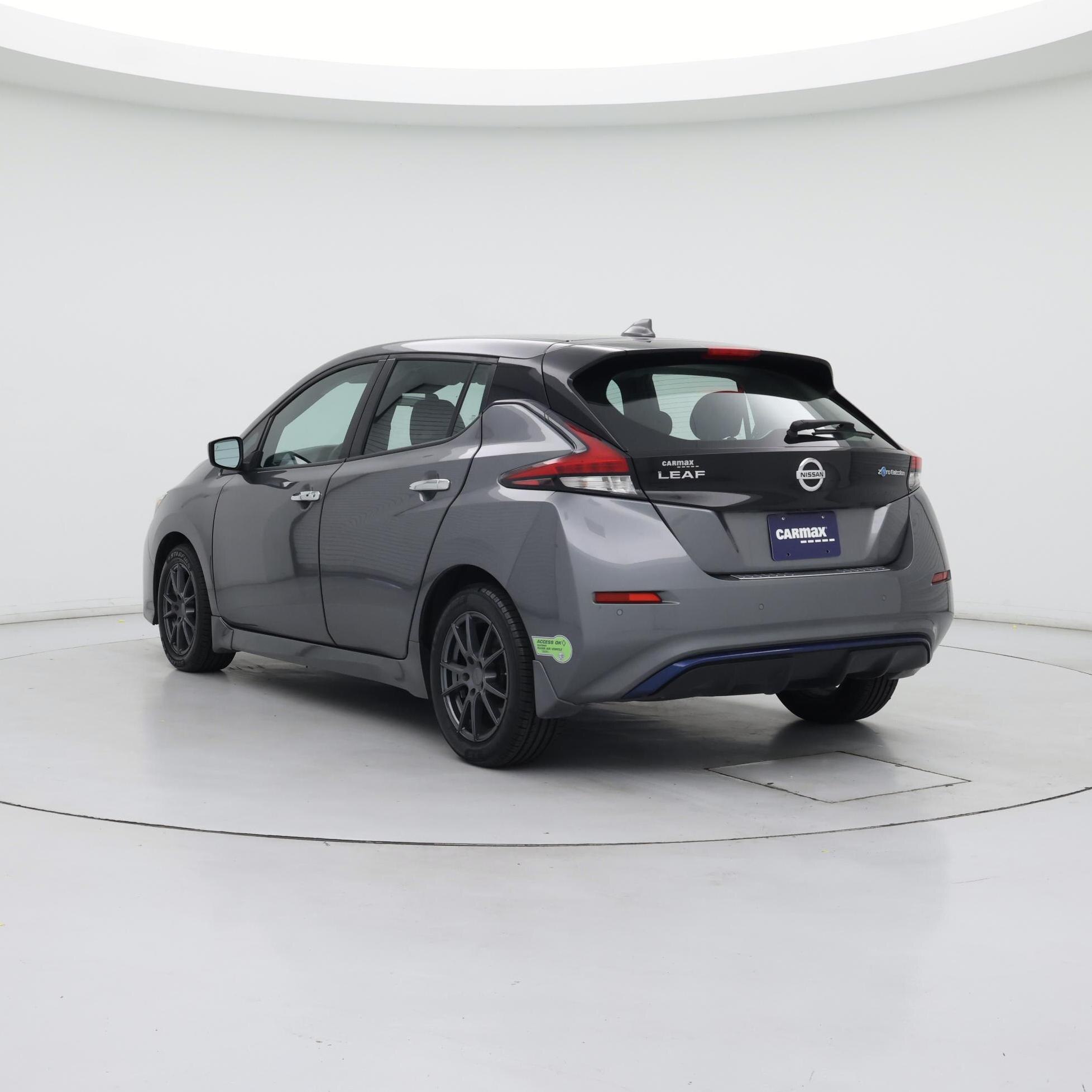Thumbnail: 2021 Nissan Leaf - 2