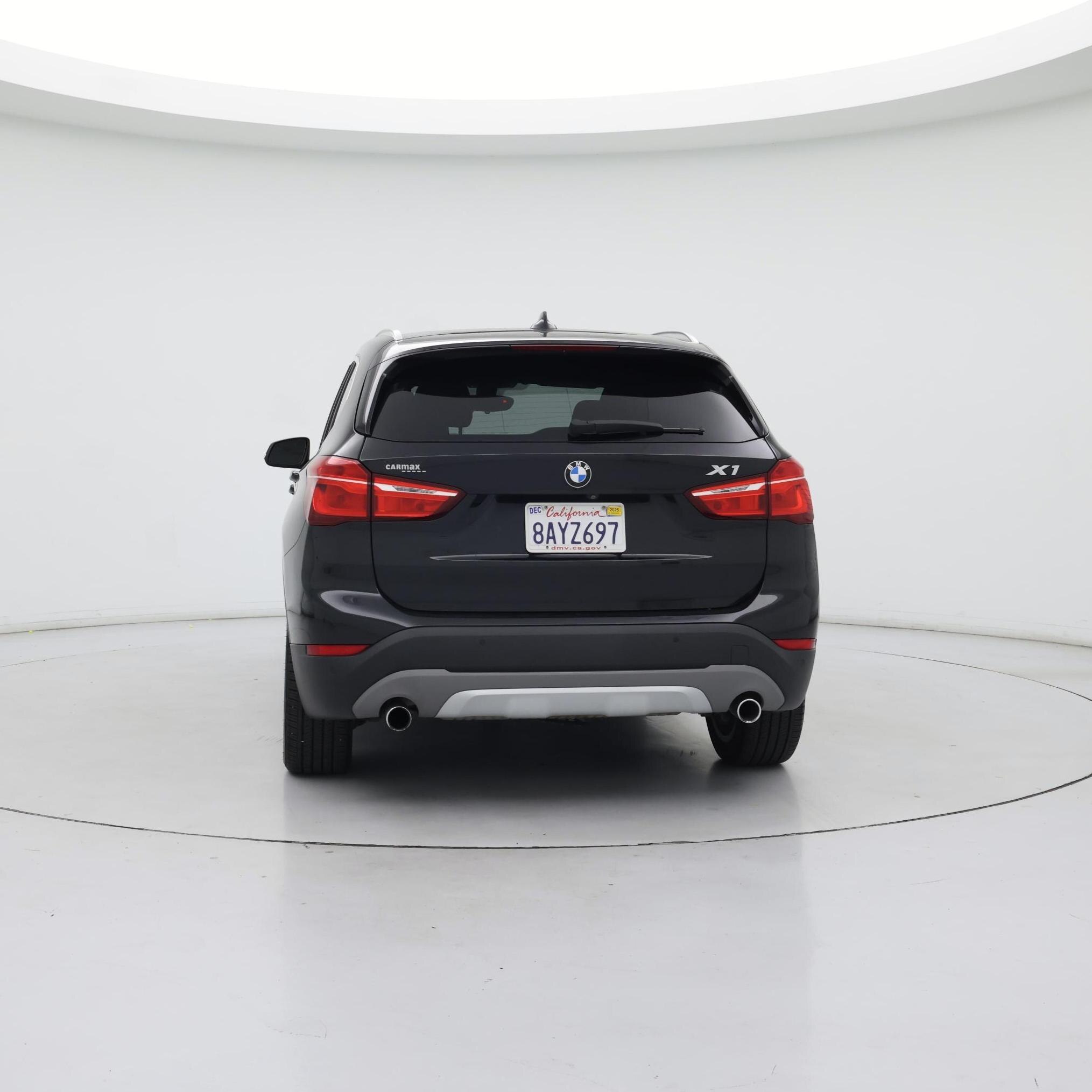 Thumbnail: 2017 BMW X1 - 6