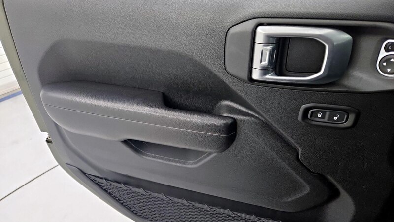 2020 Jeep Wrangler Sport S 12