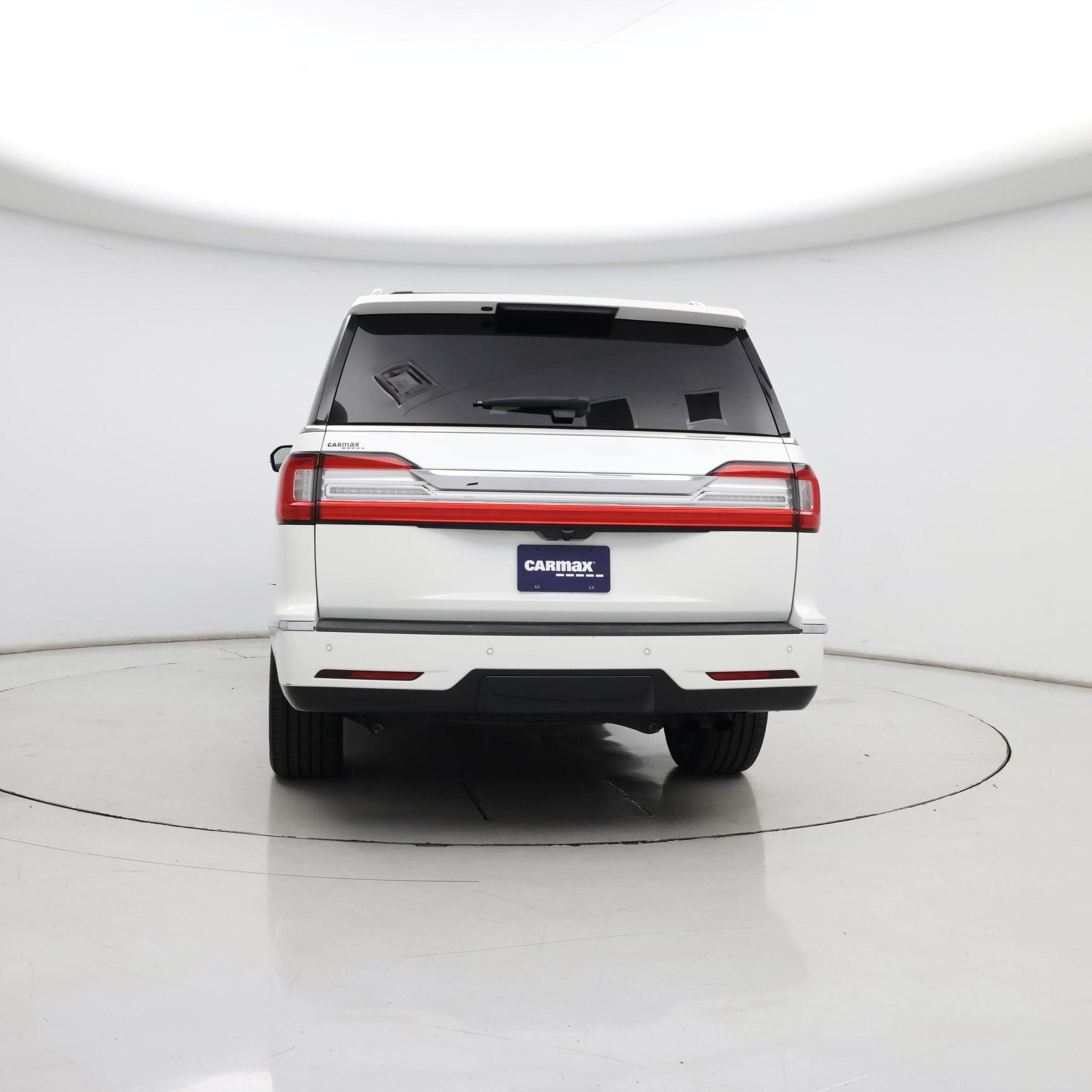 Thumbnail: 2020 Lincoln Navigator L - 6