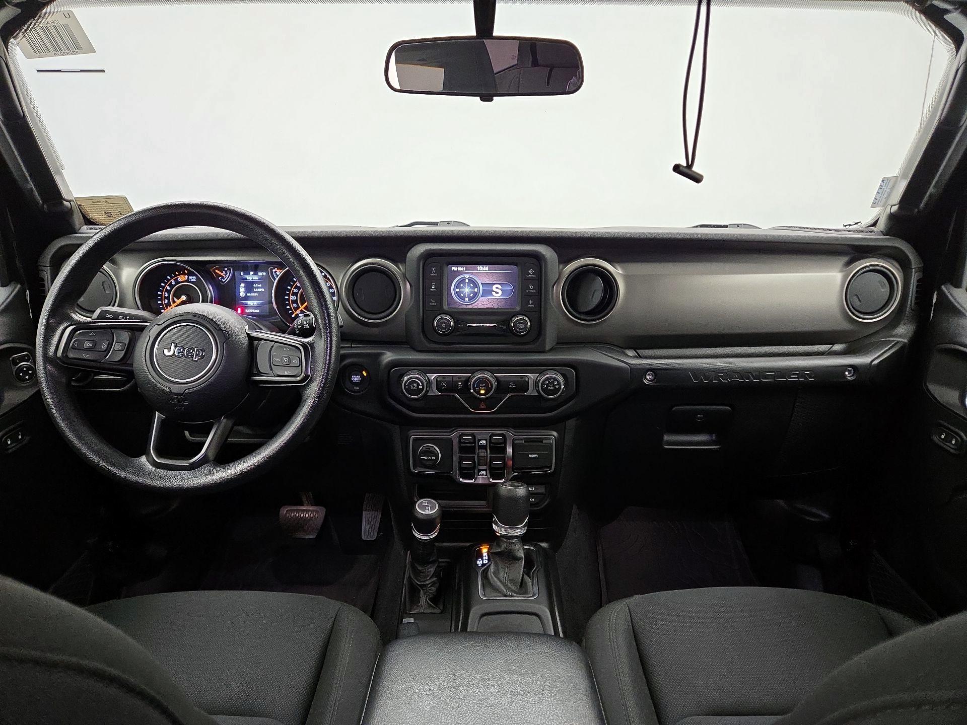 Thumbnail: 2021 Jeep Wrangler - 9