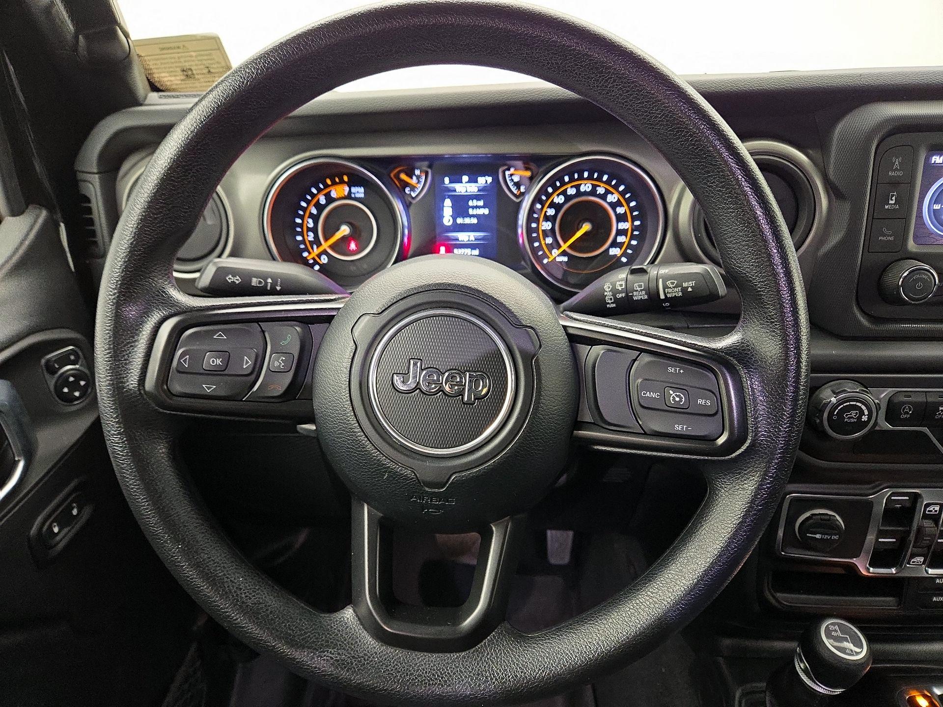 Thumbnail: 2021 Jeep Wrangler - 10