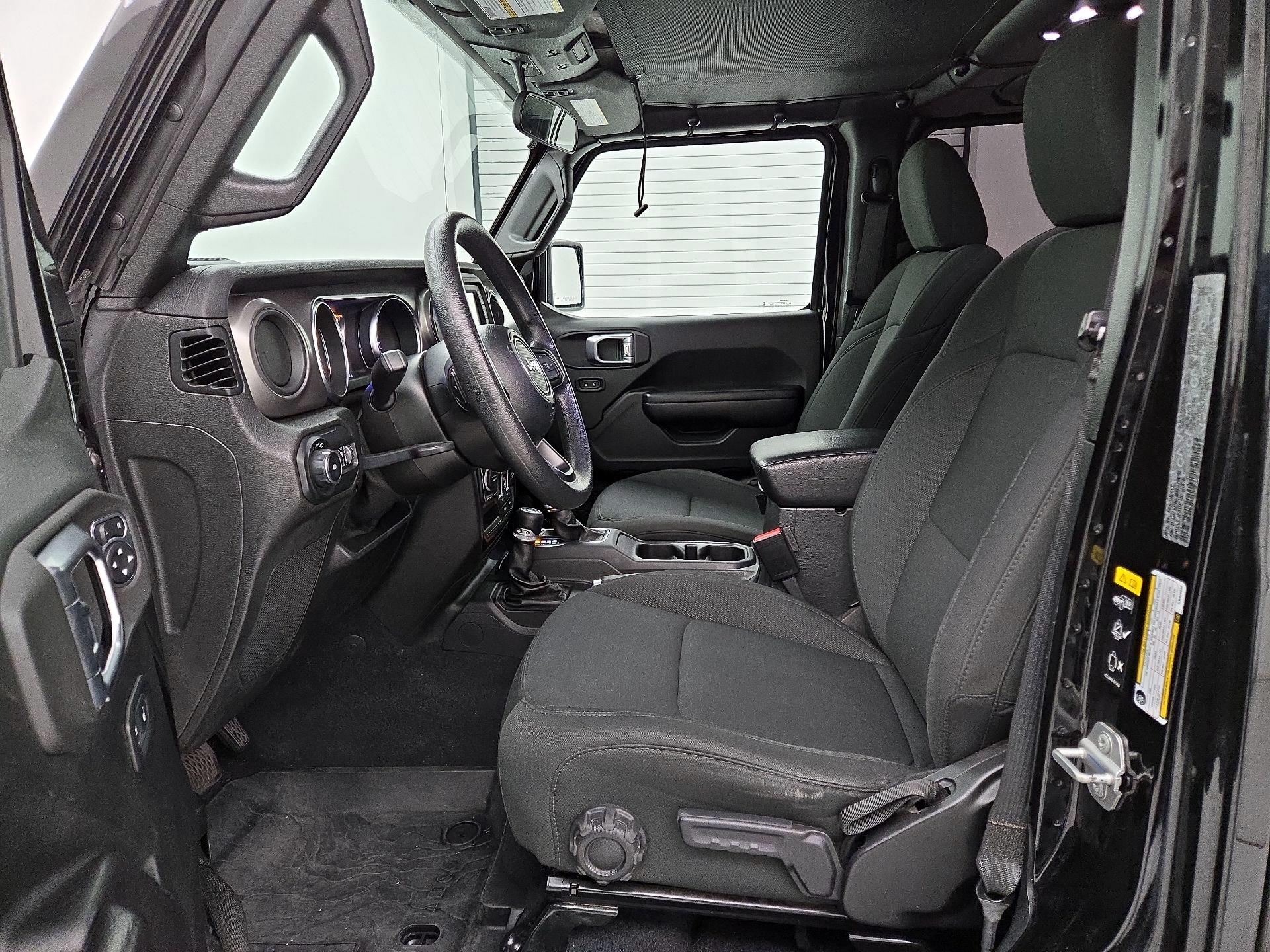 Thumbnail: 2021 Jeep Wrangler - 11