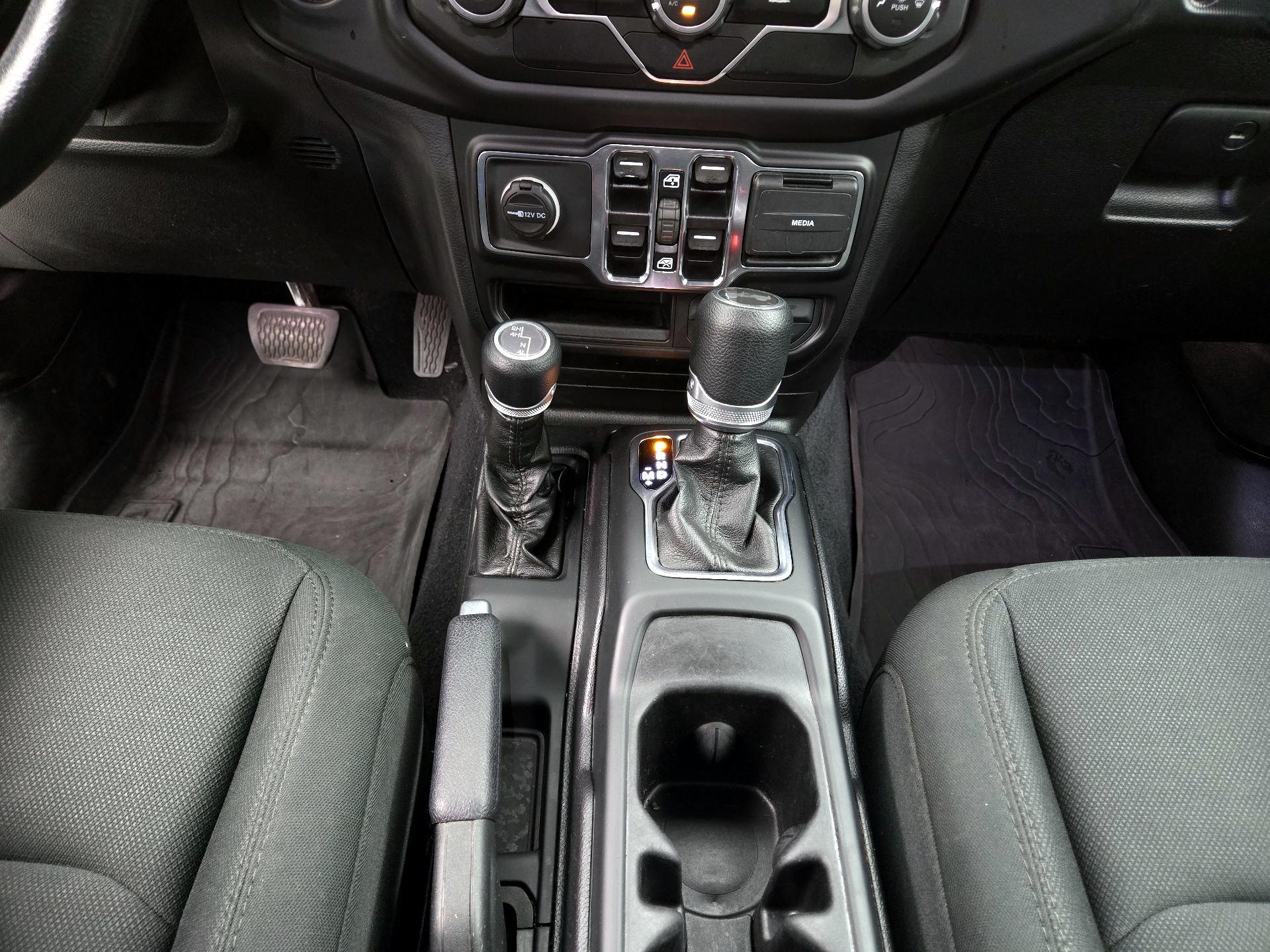 Thumbnail: 2021 Jeep Wrangler - 17