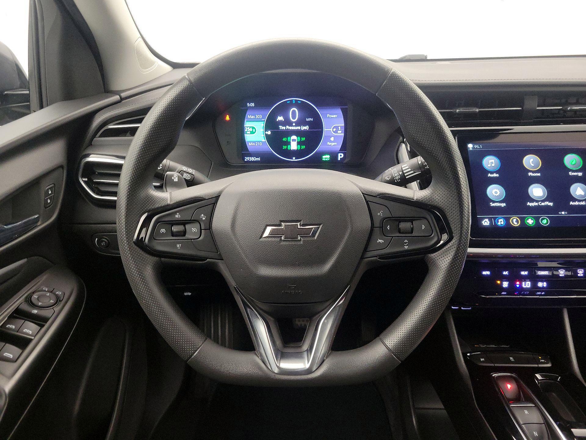 Thumbnail: 2023 Chevrolet Bolt EUV - 10